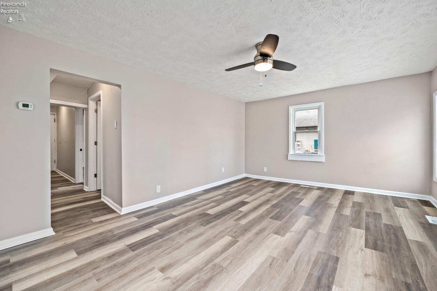 1202 E Parish