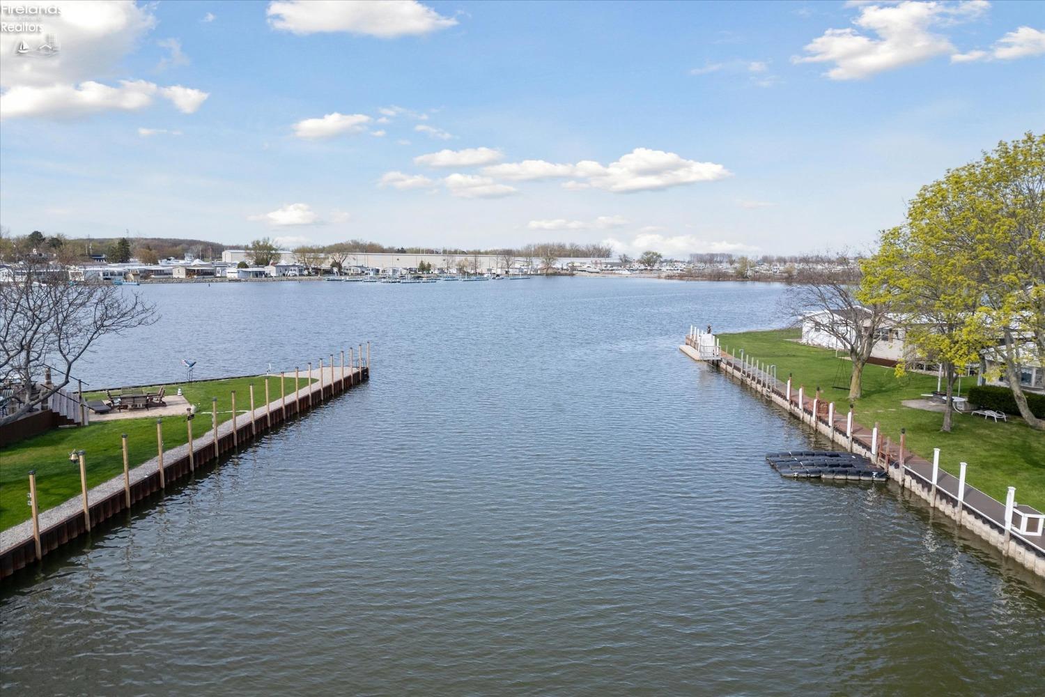 1601 N Anchor Avenue