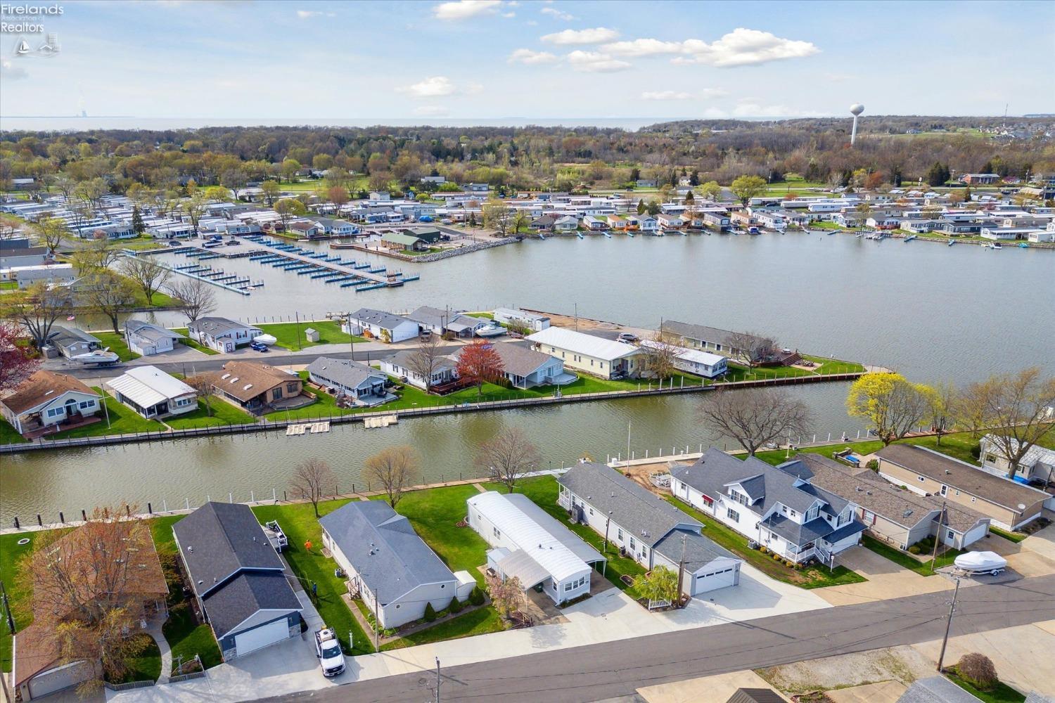 1601 N Anchor Avenue