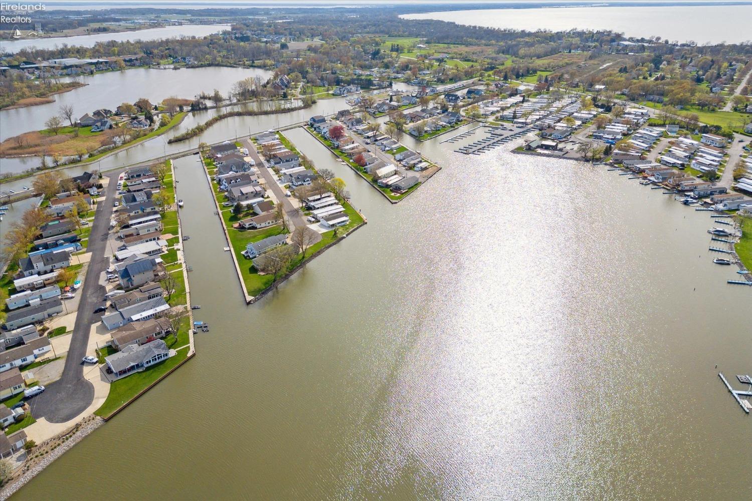 1601 N Anchor Avenue