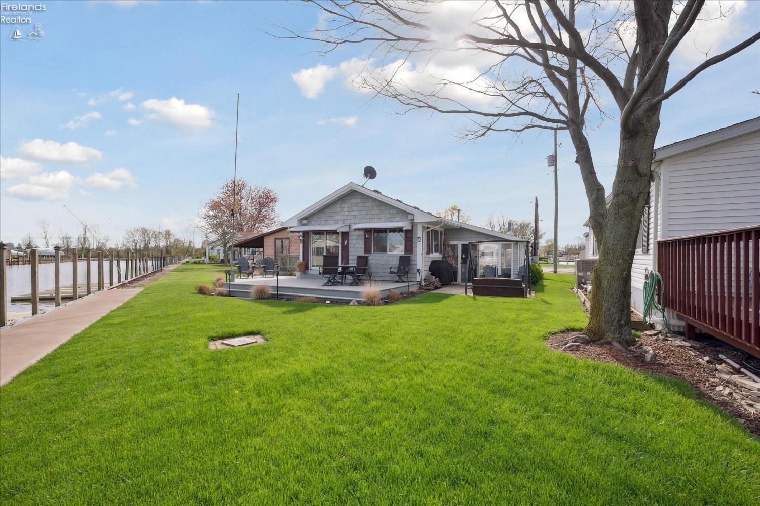 1601 N Anchor Avenue