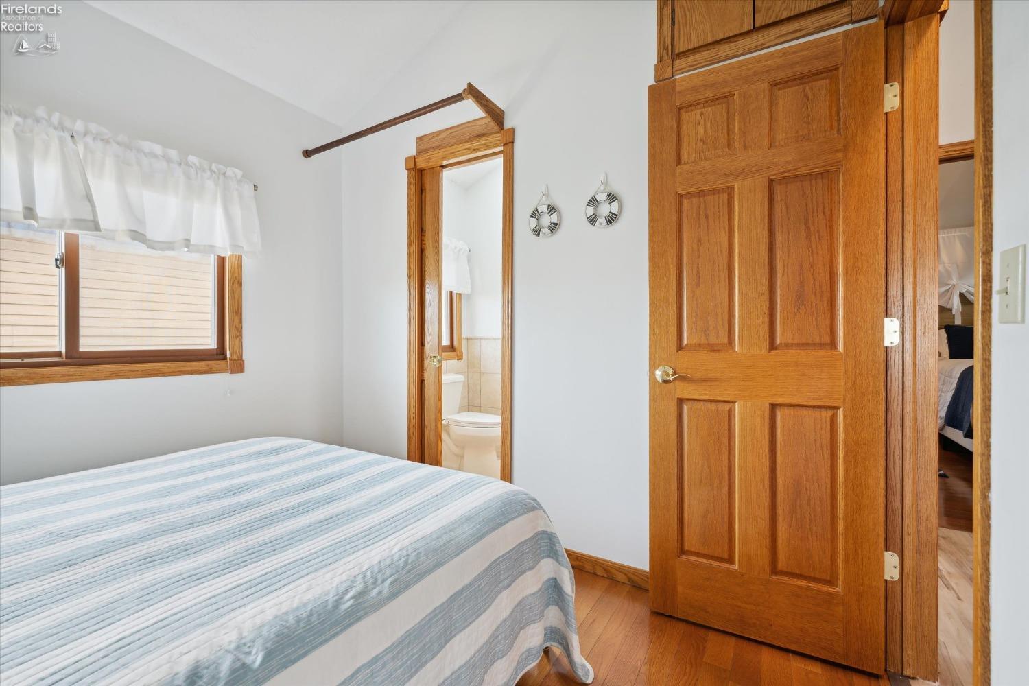 1601 N Anchor Avenue