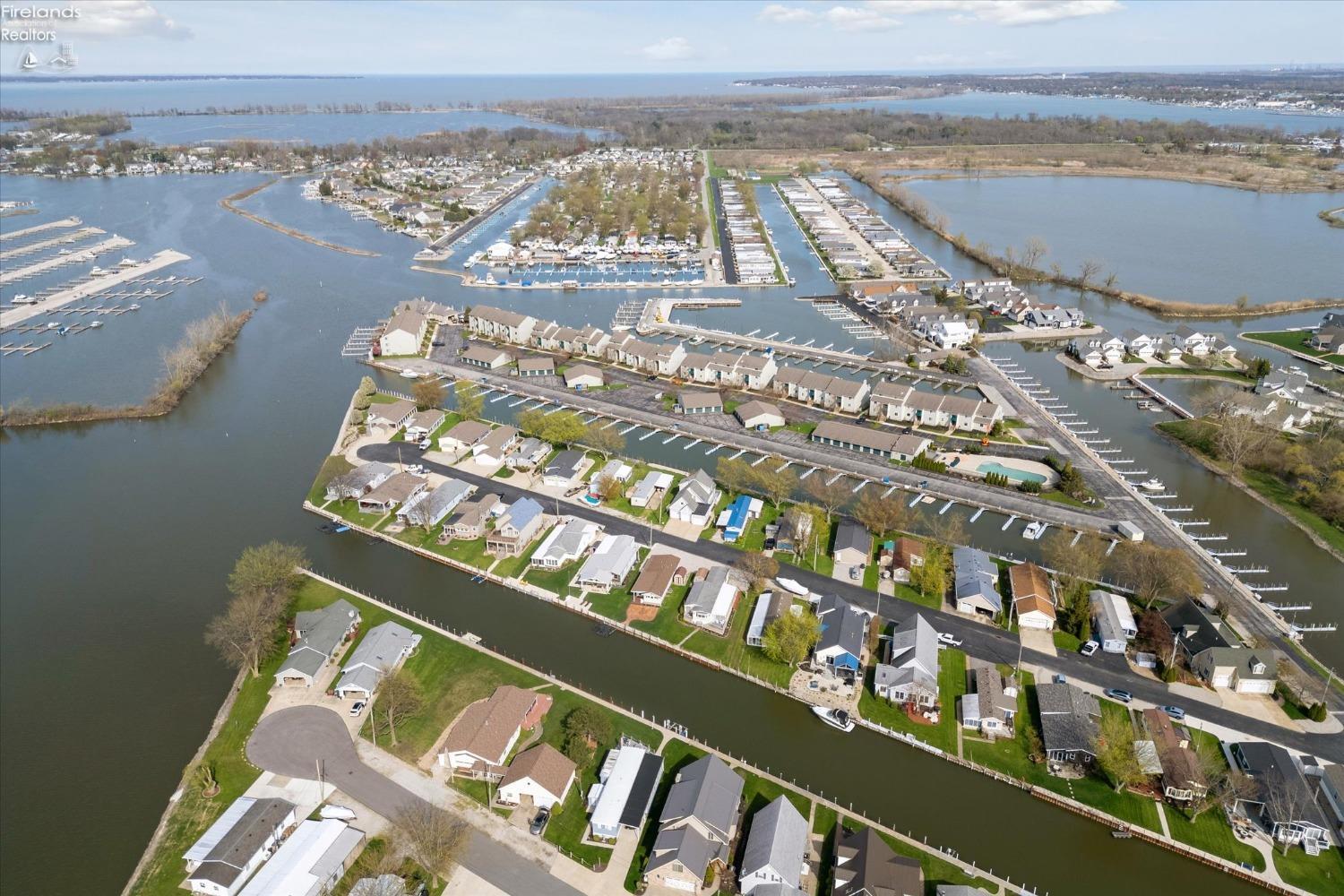 1601 N Anchor Avenue