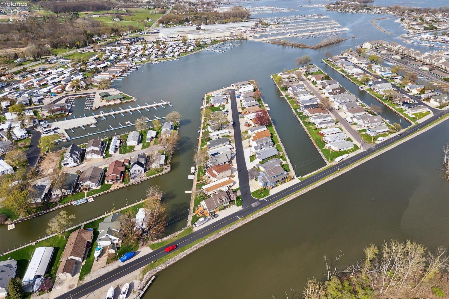 1601 N Anchor Avenue