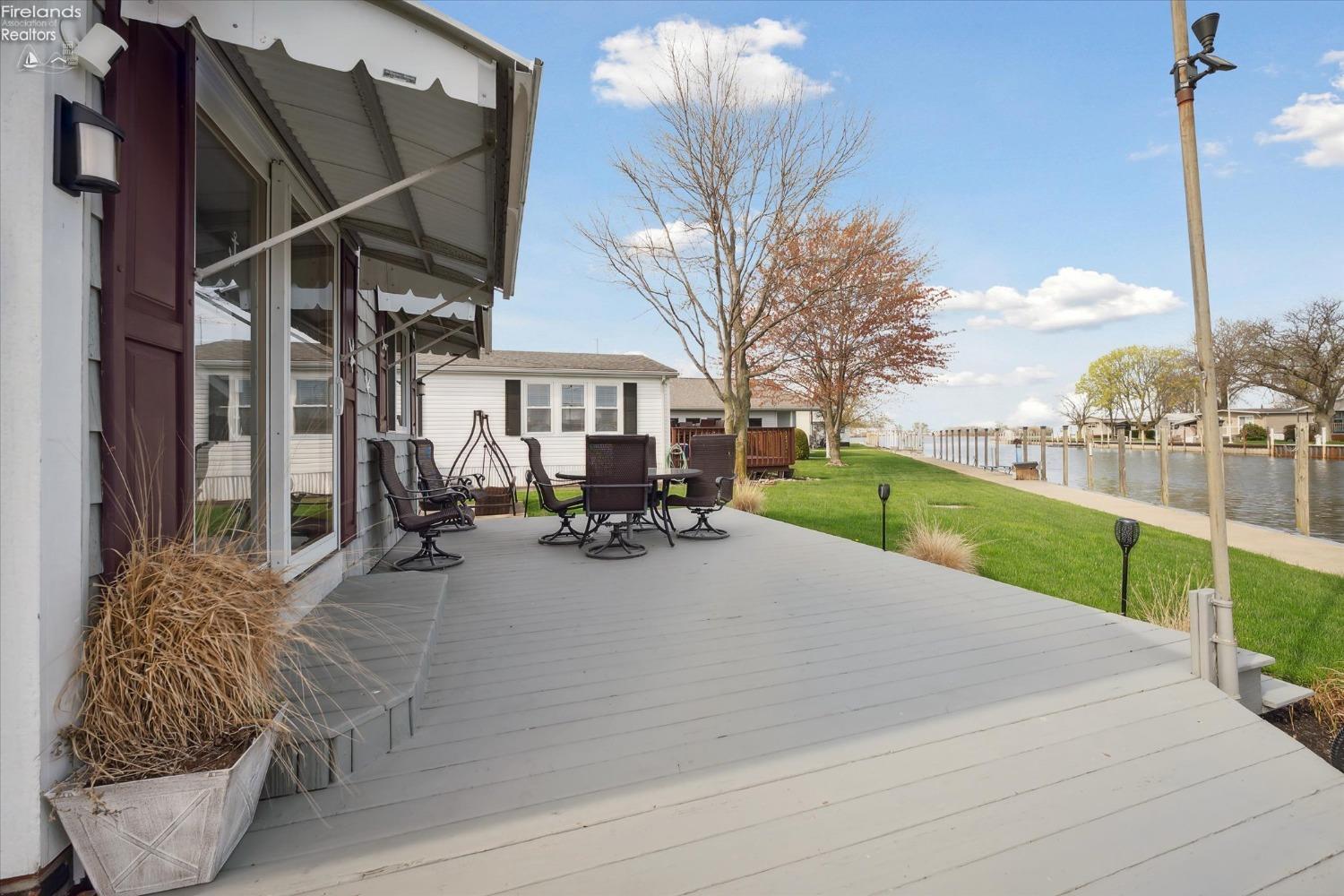 1601 N Anchor Avenue