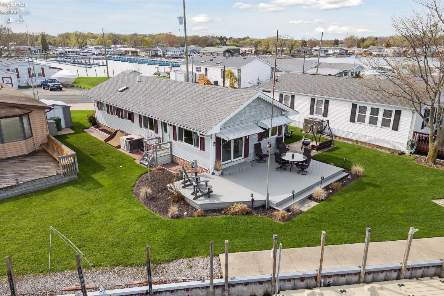 1601 N Anchor Avenue