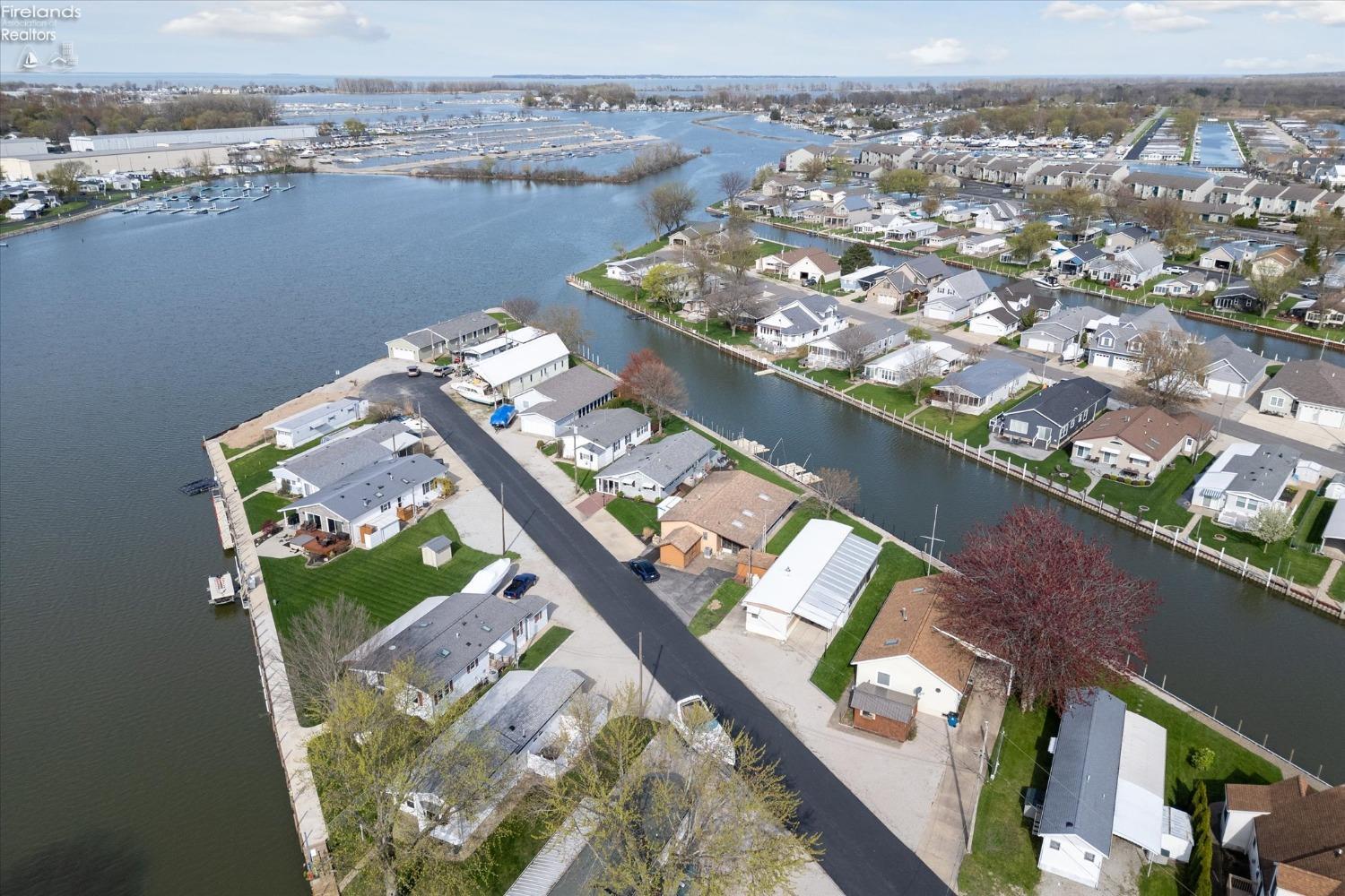 1601 N Anchor Avenue