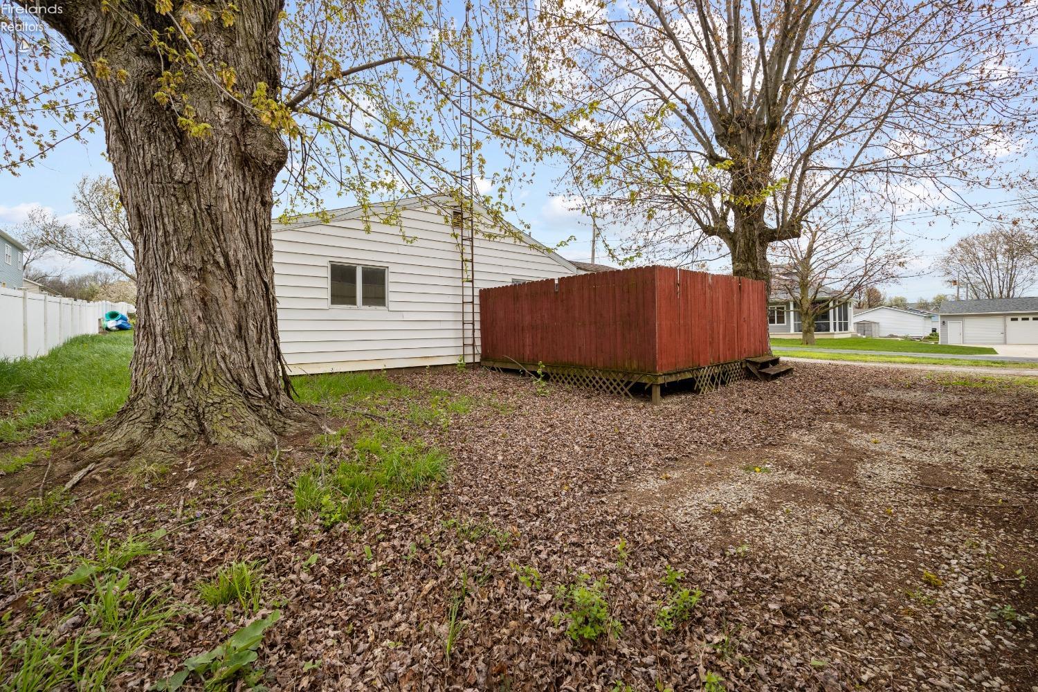 2086 S Sugar Bush Drive