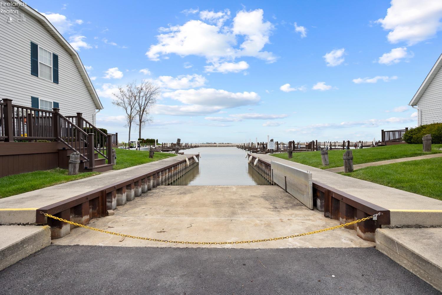 11 N Schooner Point Drive