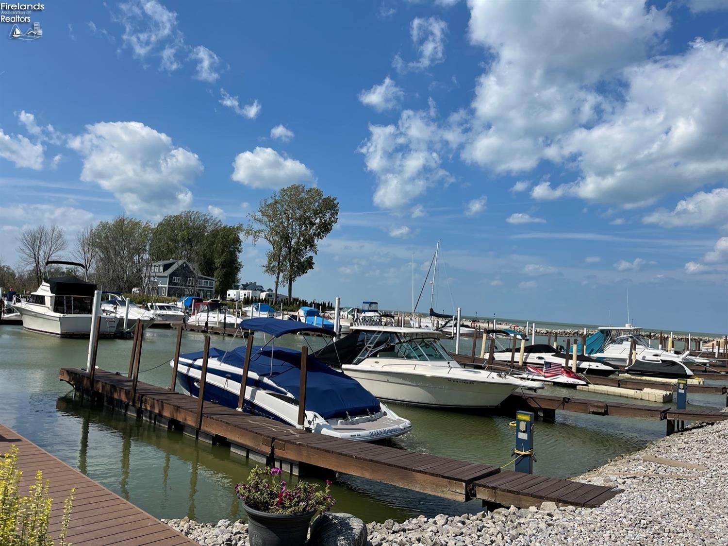 11 N Schooner Point Drive