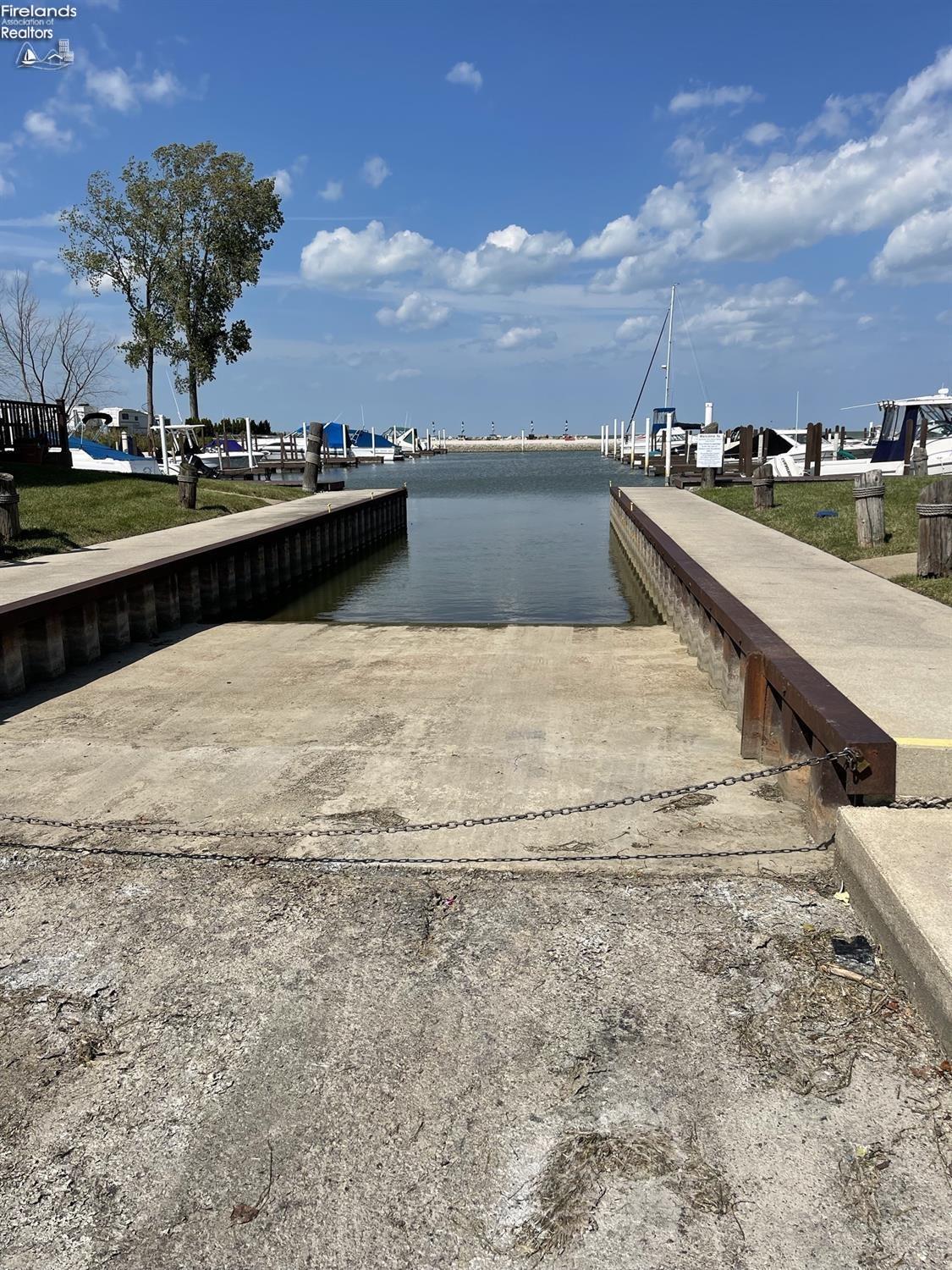 11 N Schooner Point Drive