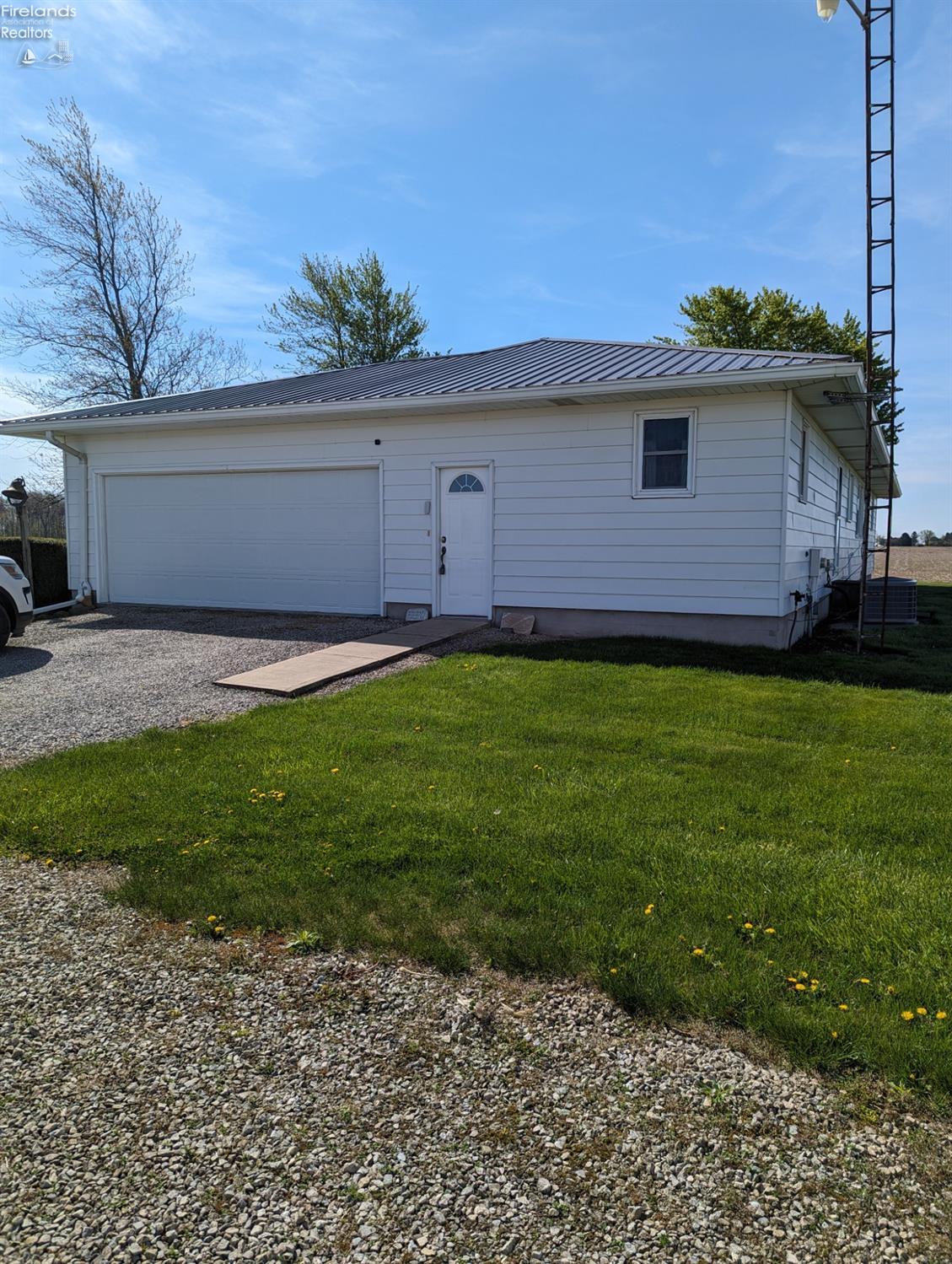 1480 S Township Road 79