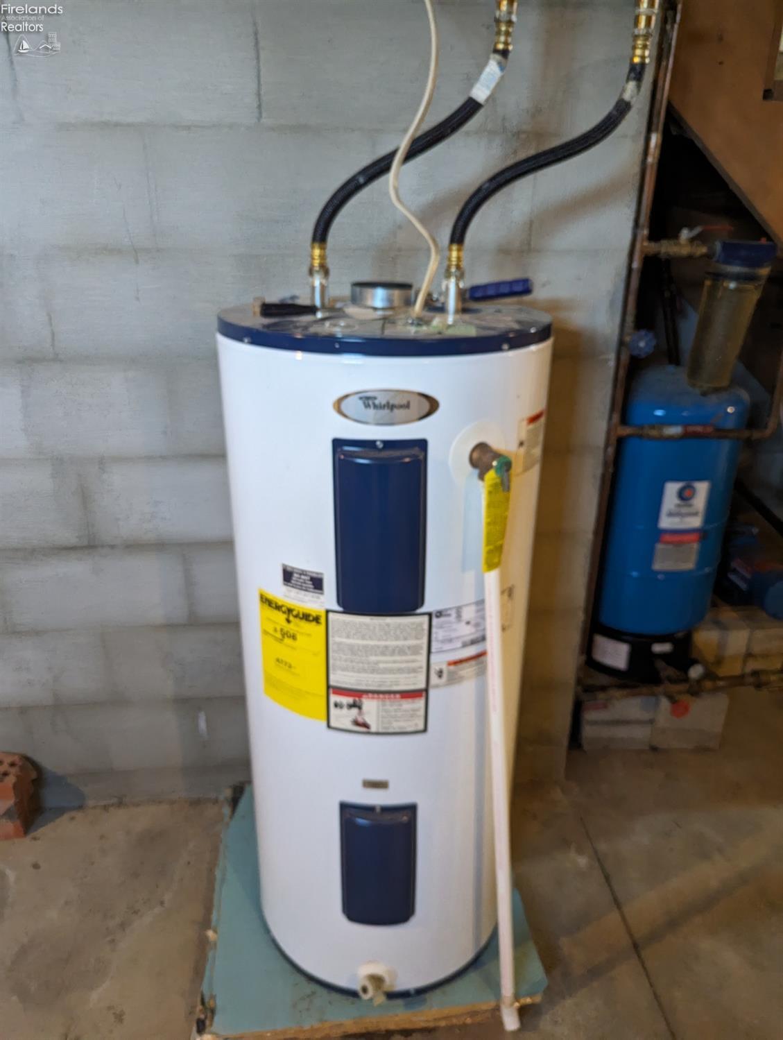 1480 S Township Road 79