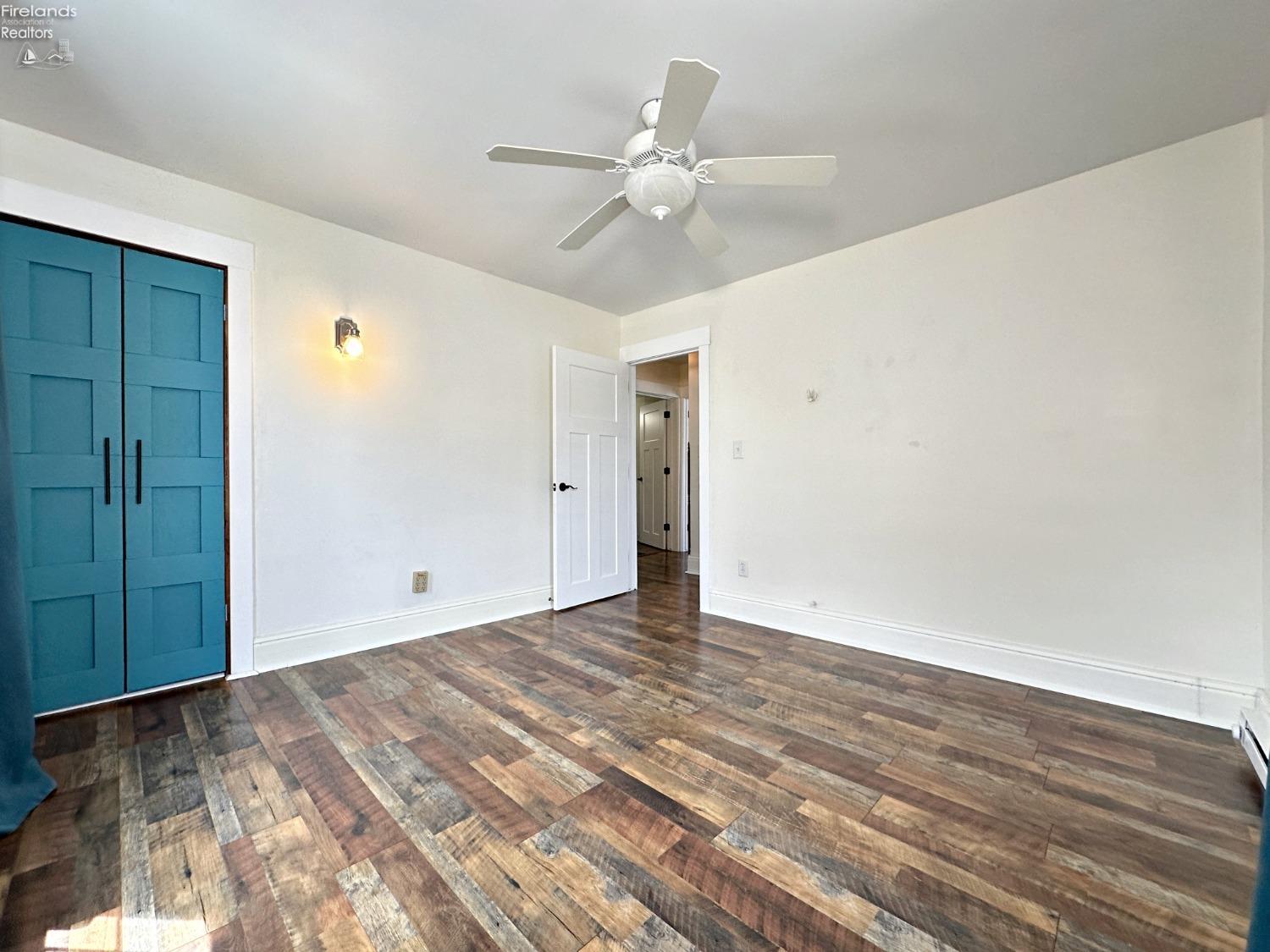 331 W Perry St Street