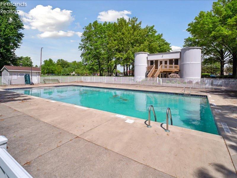 244 Deepwood Drive