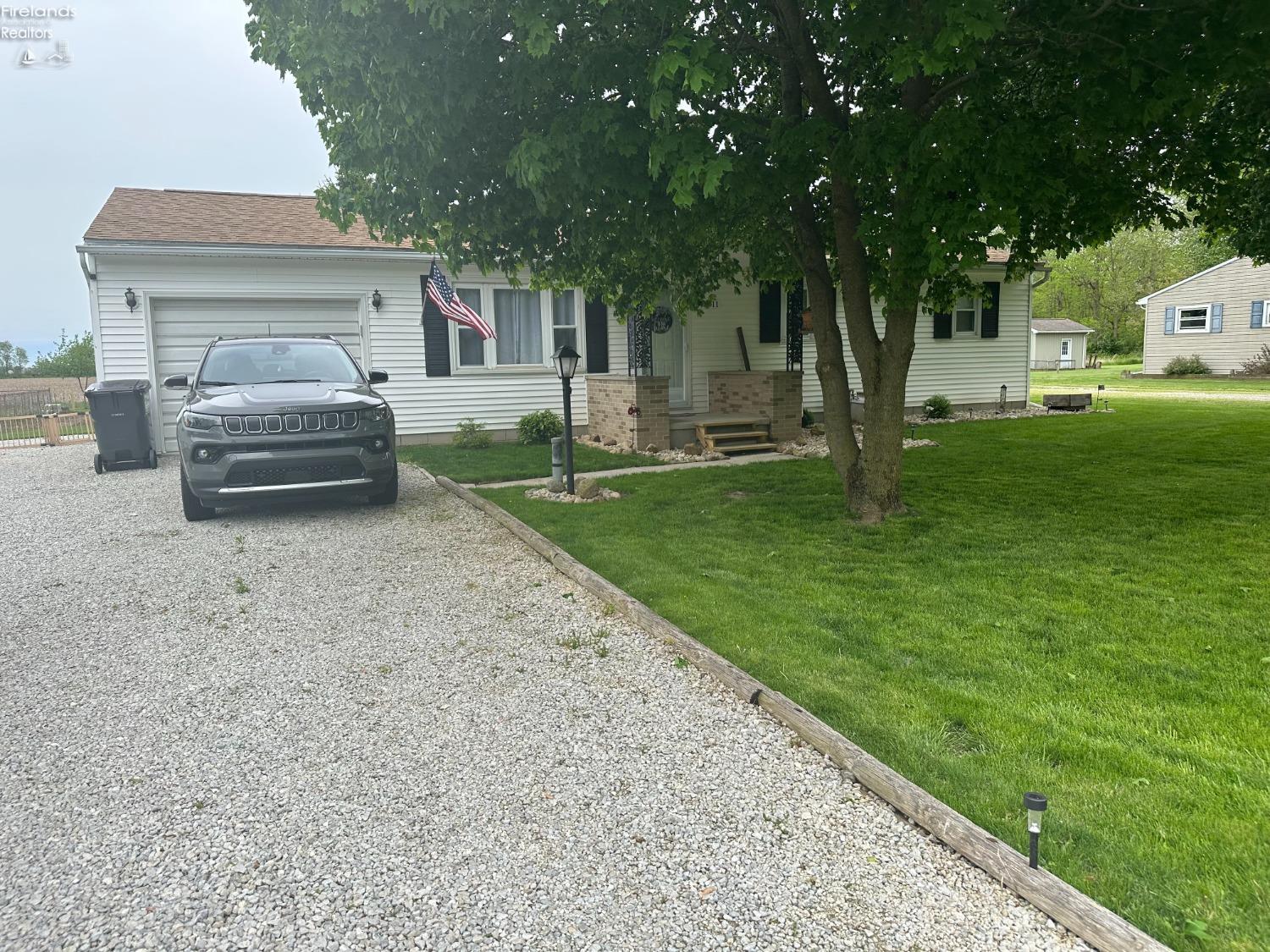8311 N County Road 31