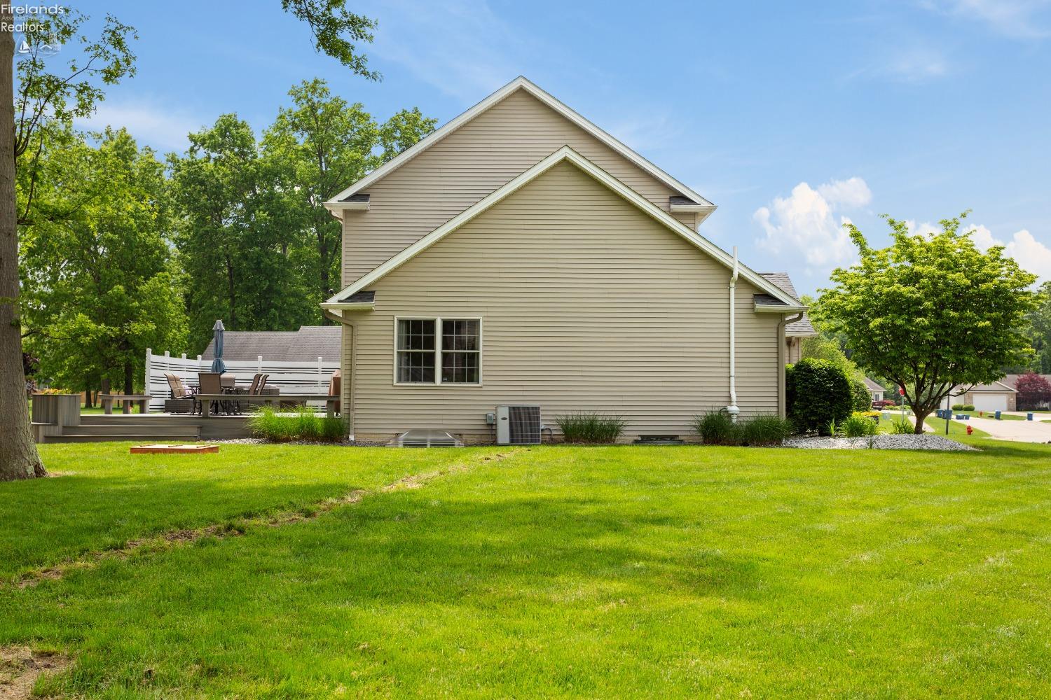 777 Dogwood Lane