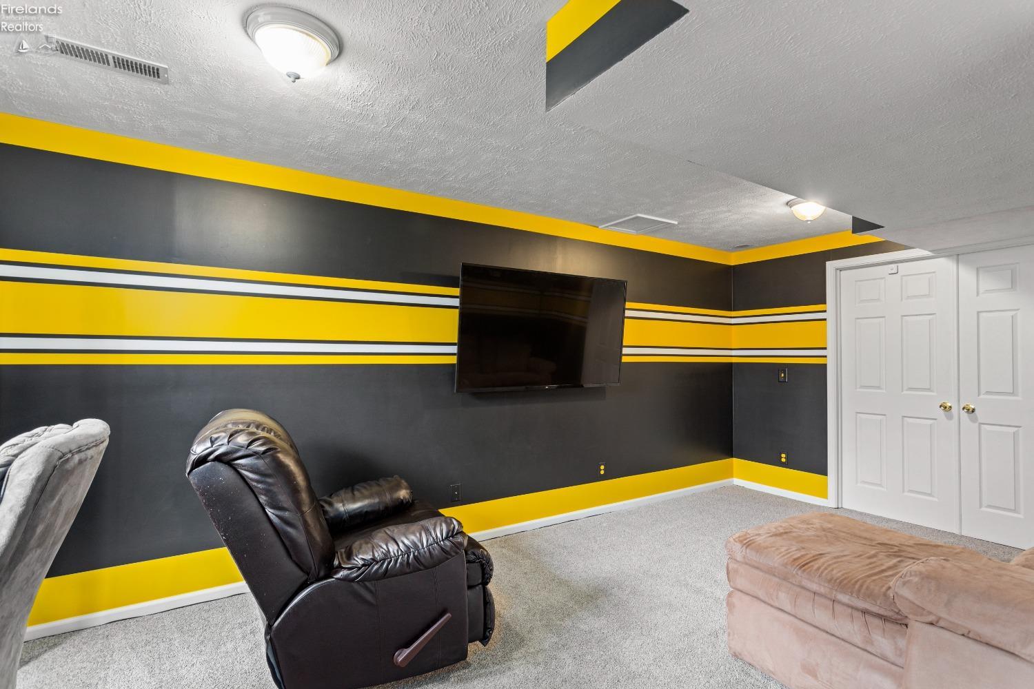 777 Dogwood Lane