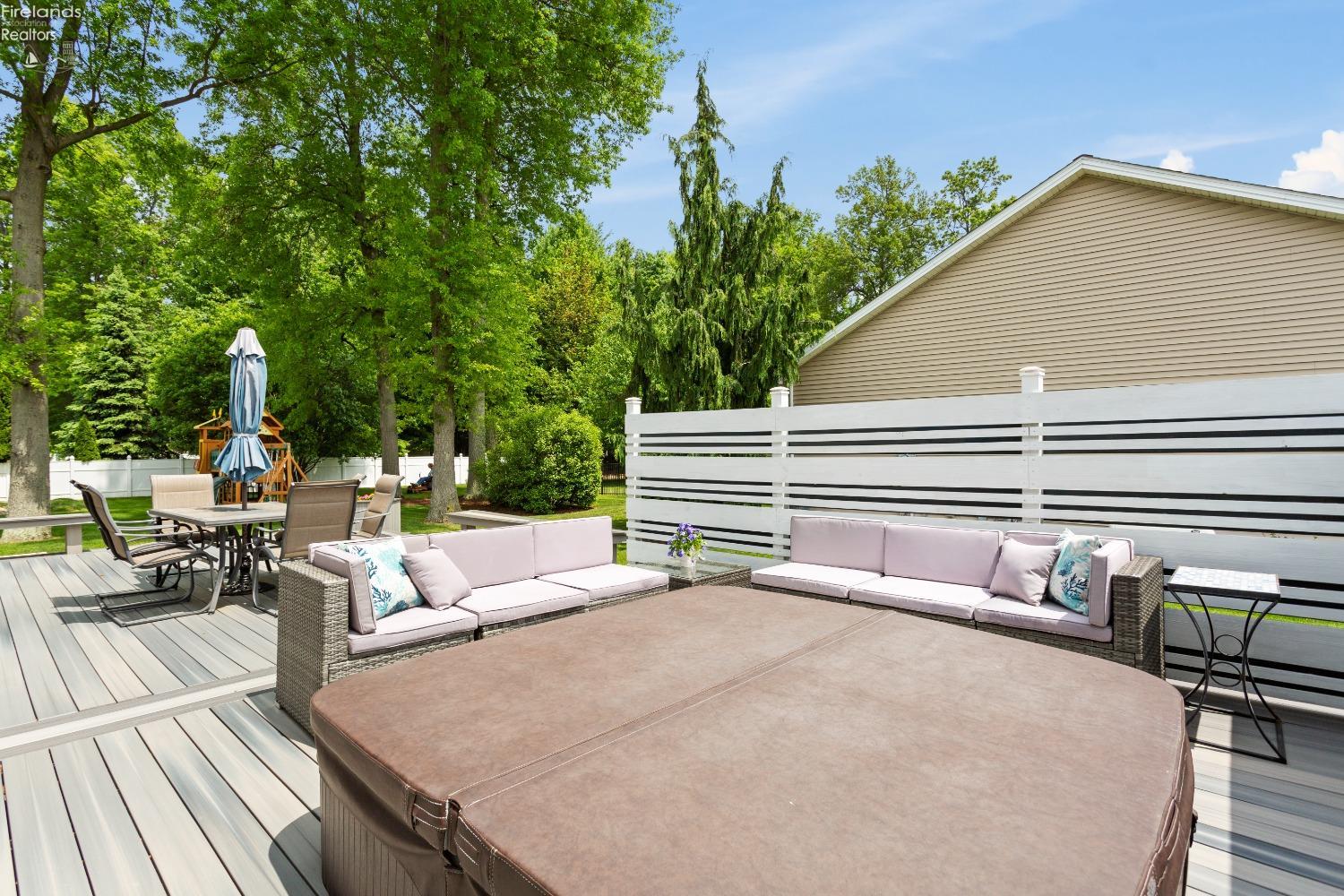 777 Dogwood Lane