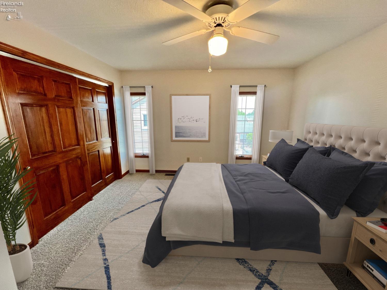 528 W Jamestown Avenue