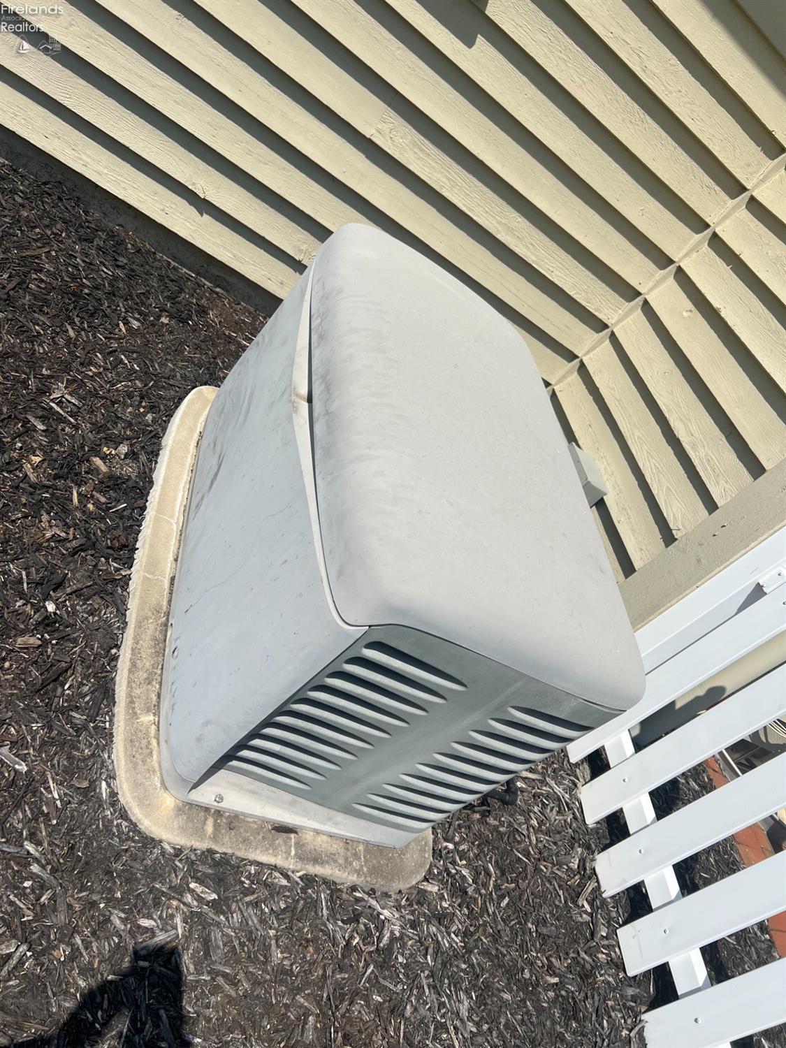 528 W Jamestown Avenue