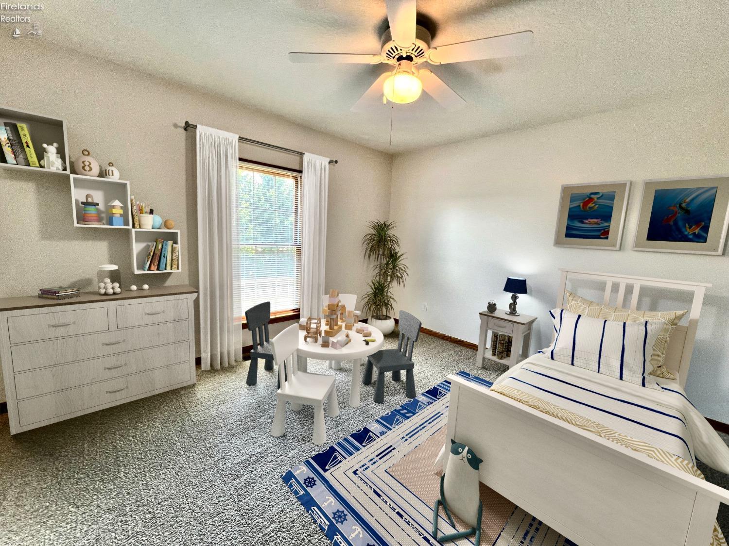 528 W Jamestown Avenue