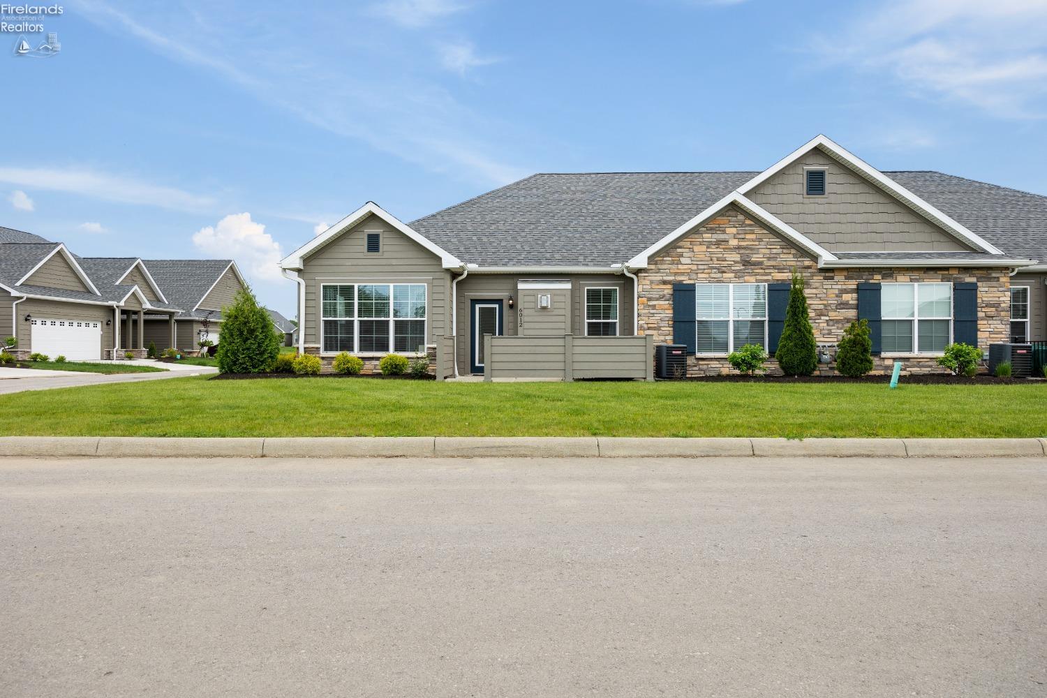 6012 Coventry Circle