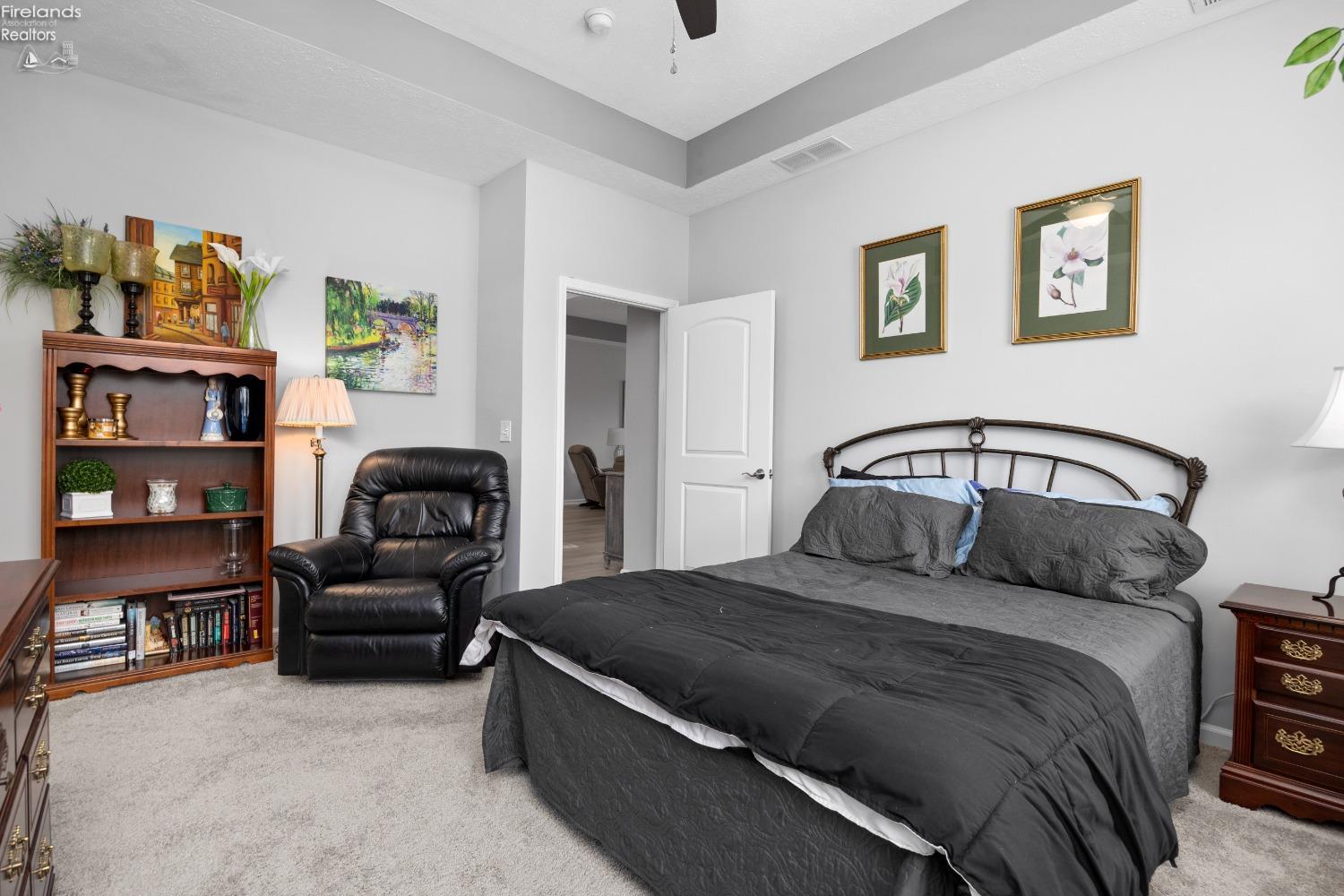 6012 Coventry Circle