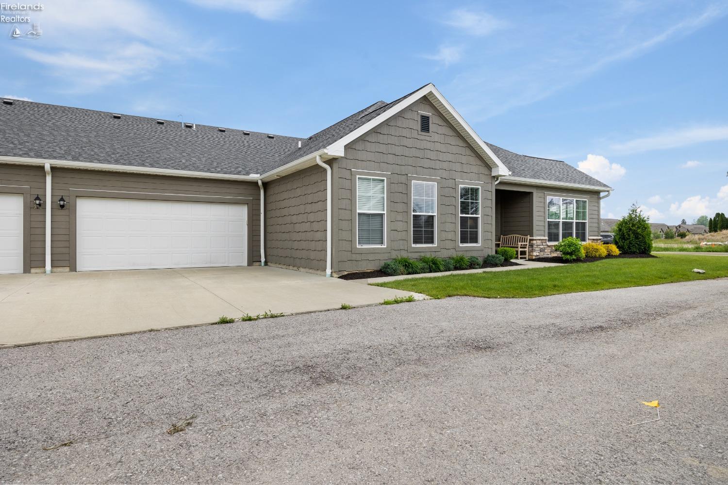 6012 Coventry Circle