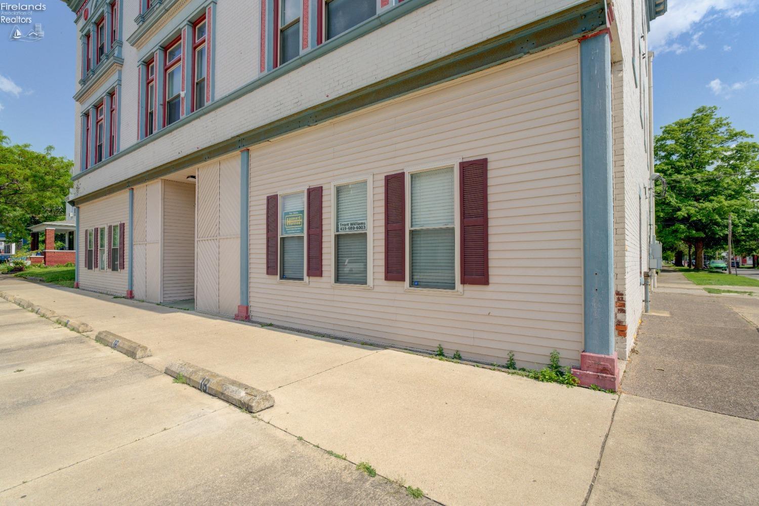 934 W Washington Street 1B