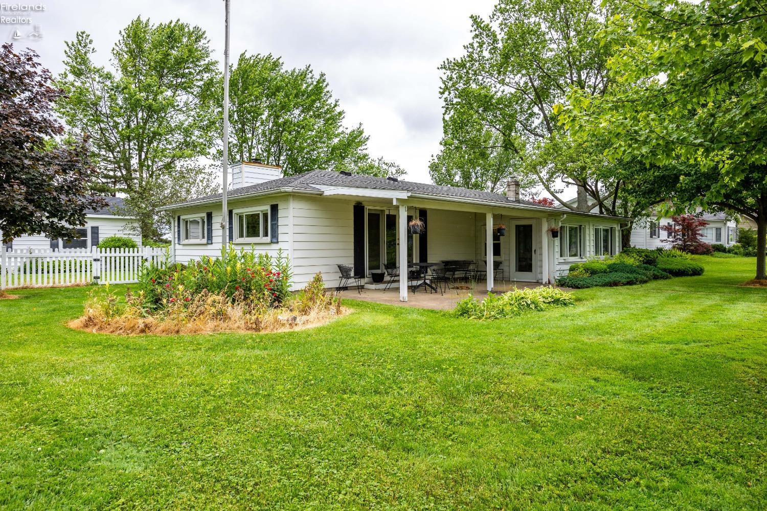 141 S Nancy Drive