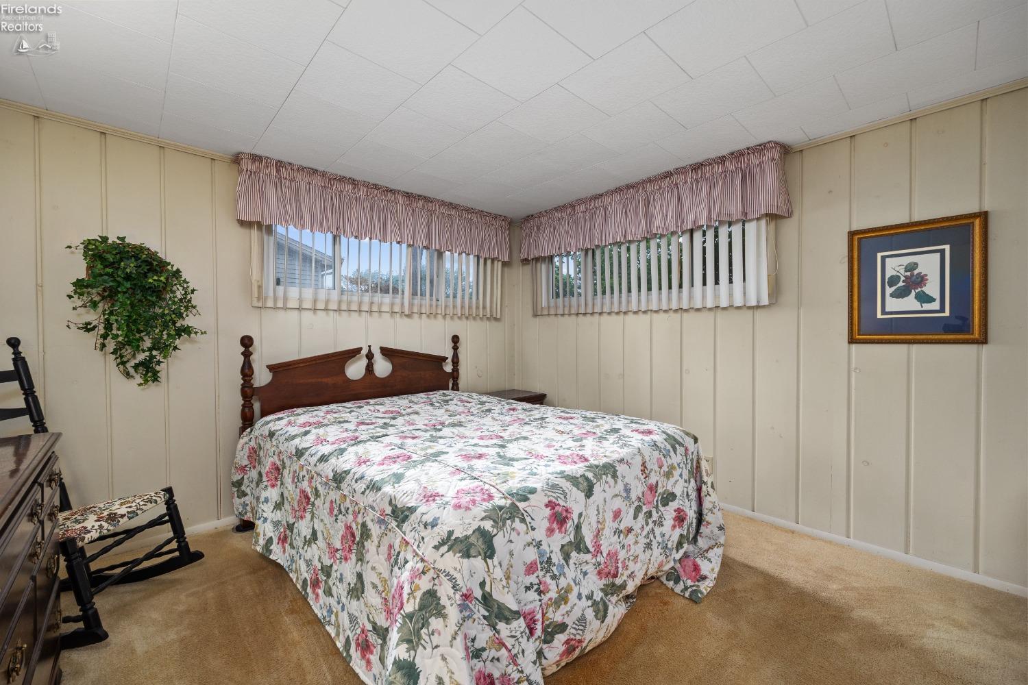 141 S Nancy Drive