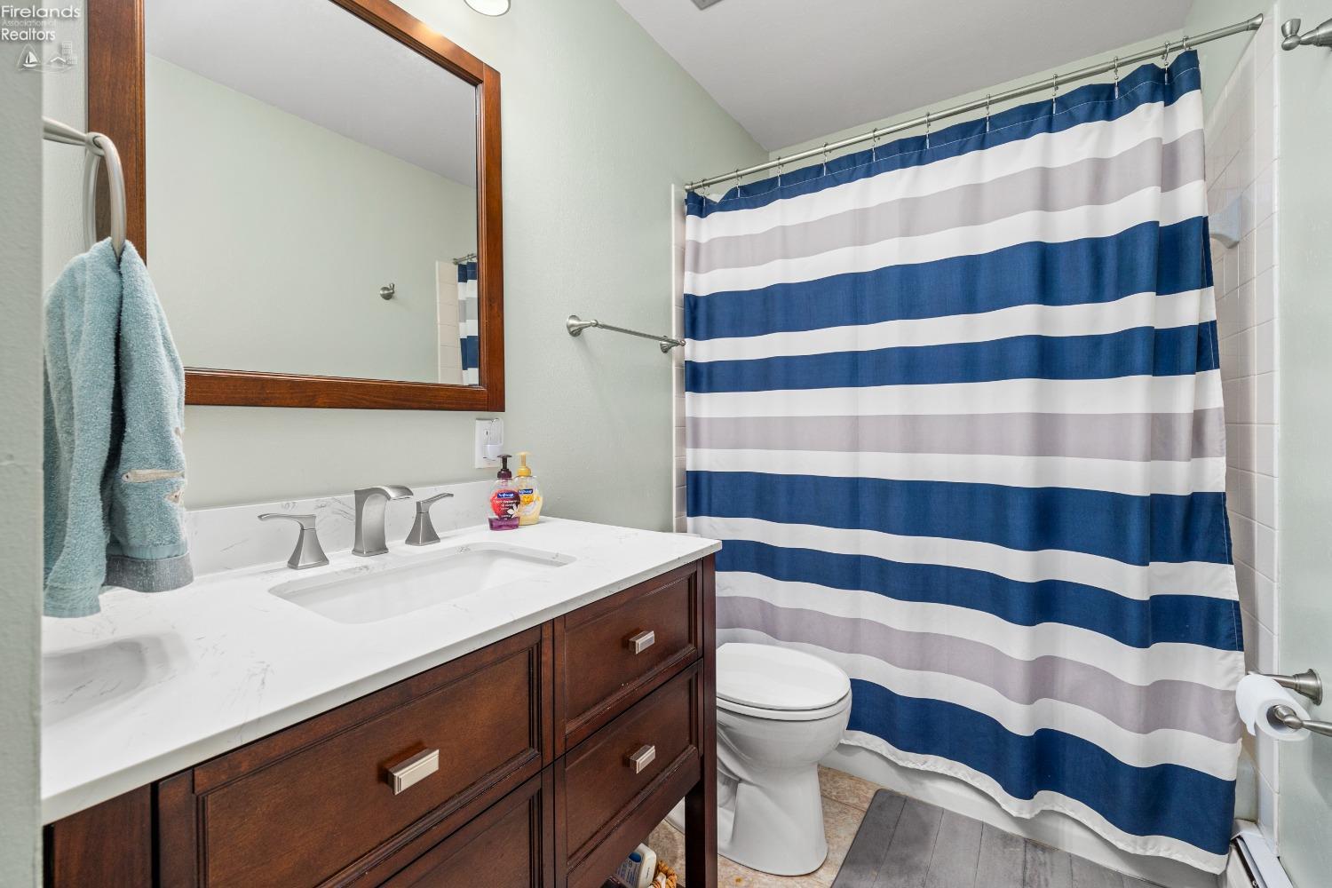4622 E Catawba Woods Road