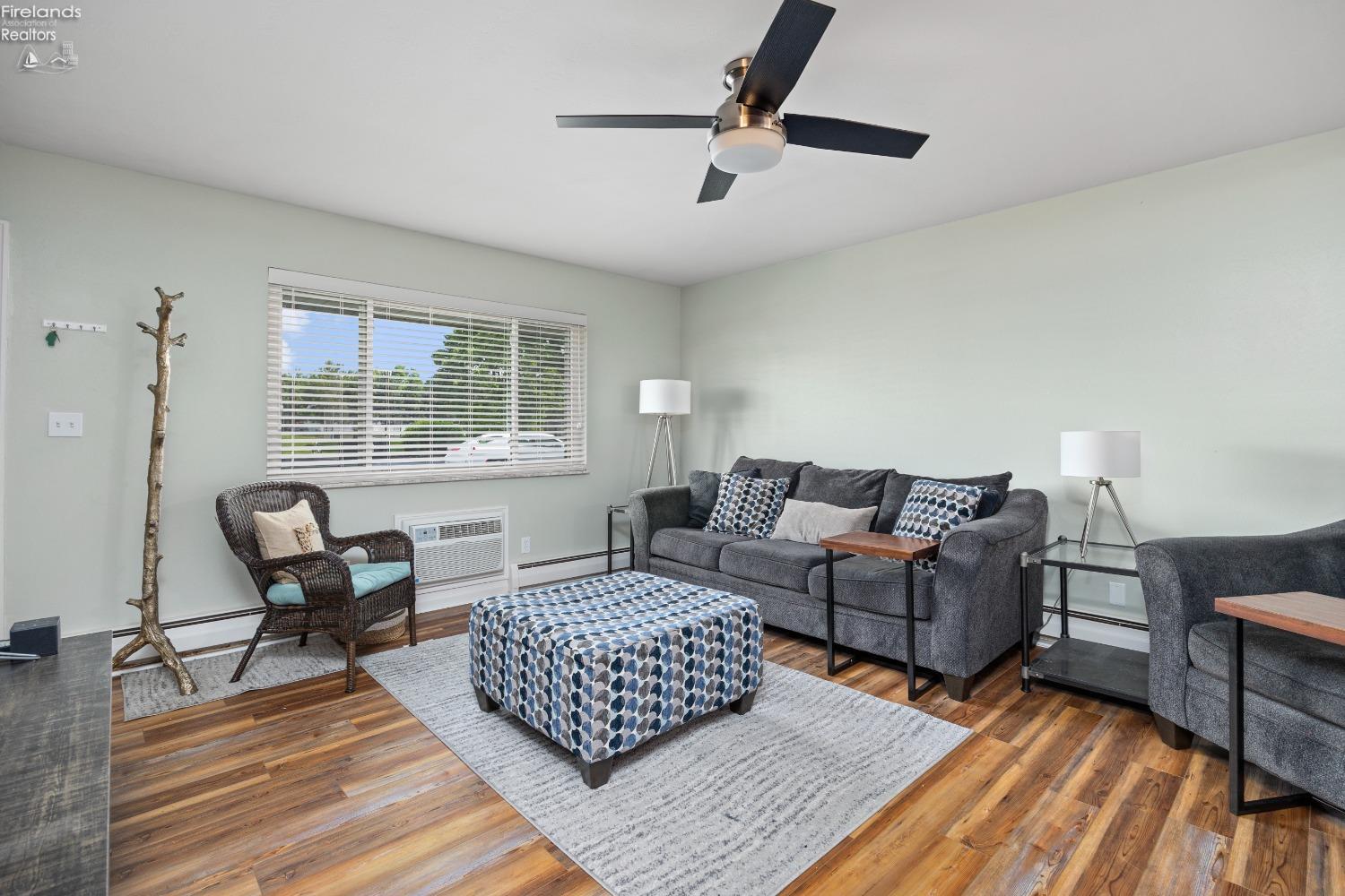 4622 E Catawba Woods Road