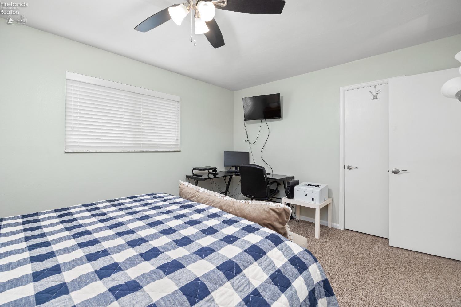 4622 E Catawba Woods Road