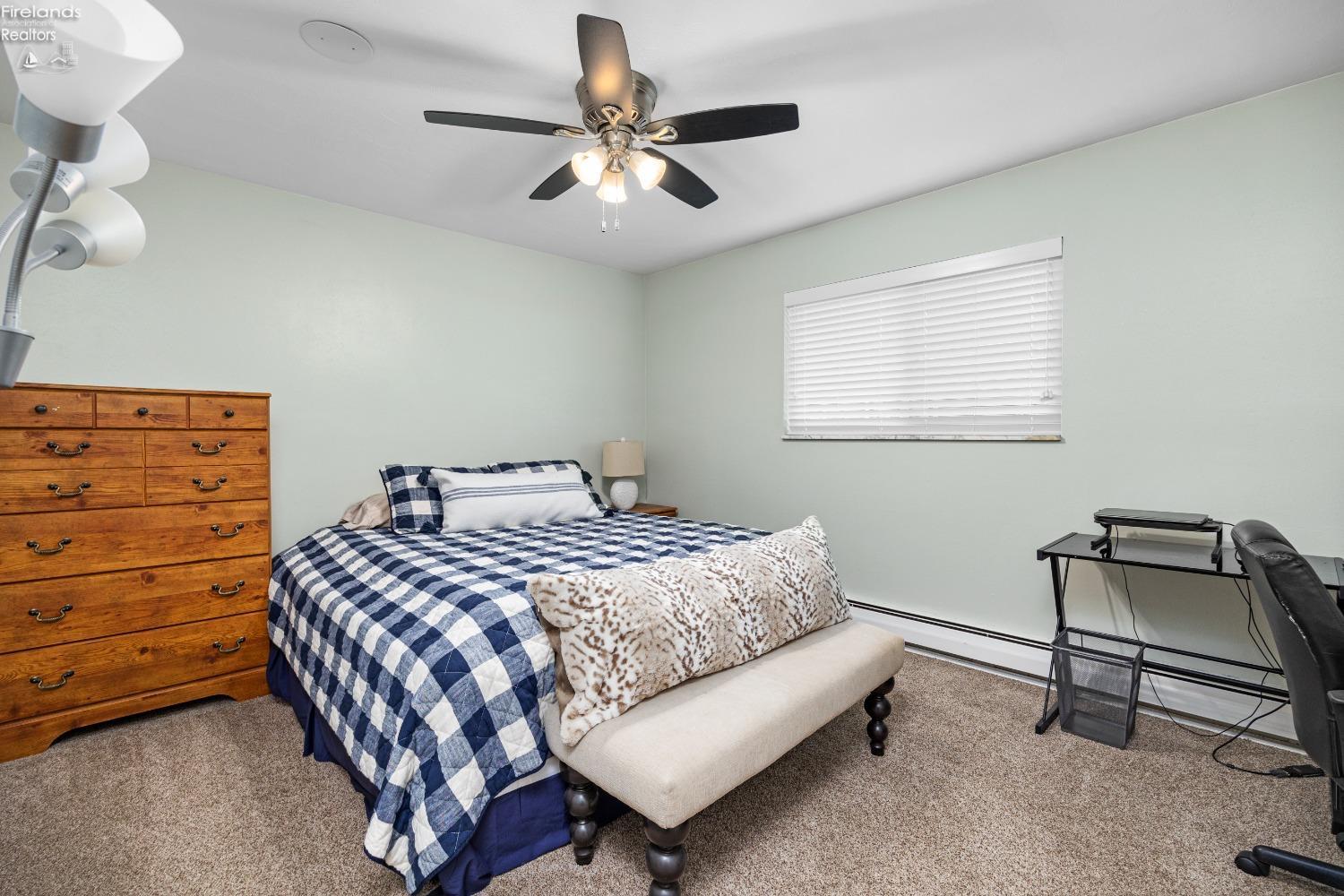 4622 E Catawba Woods Road