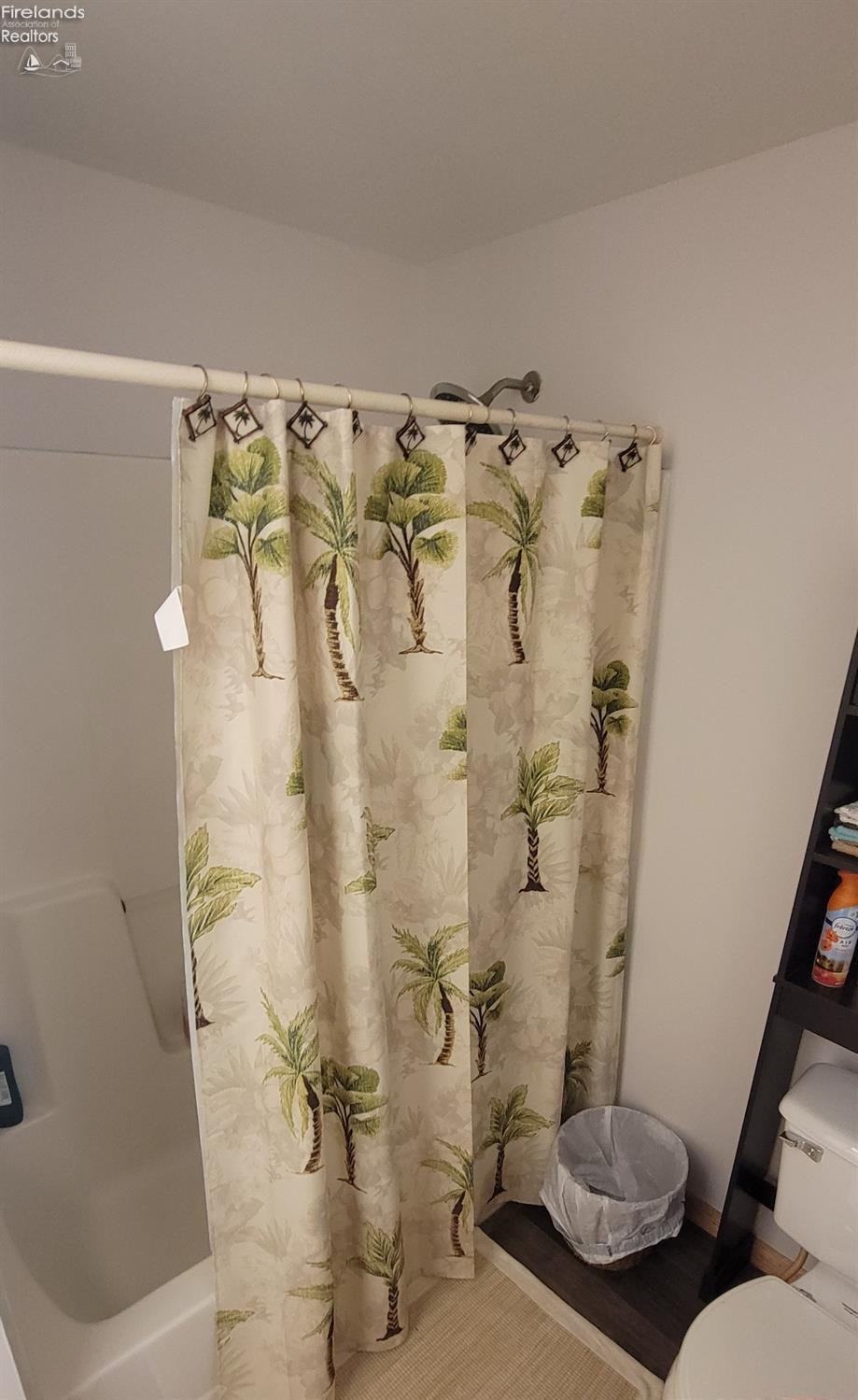 5425 E Treasure Lane