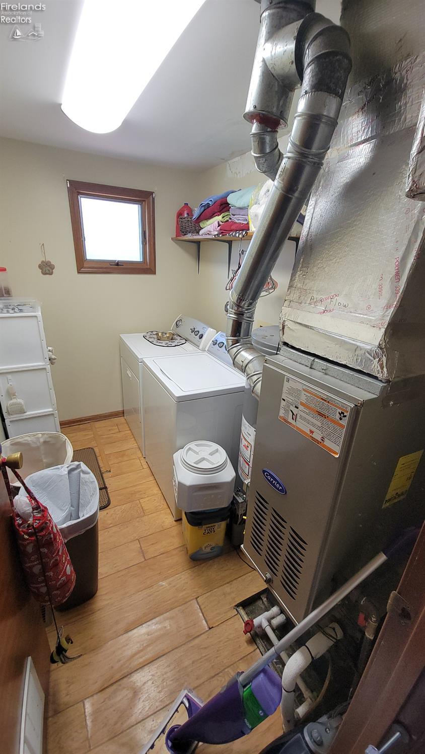 5425 E Treasure Lane