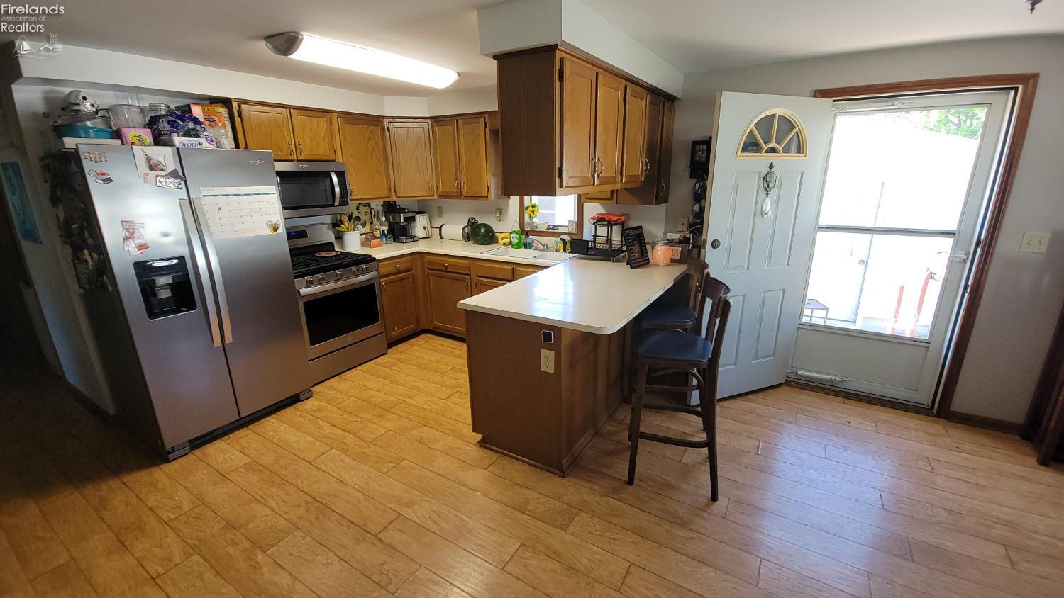 5425 E Treasure Lane