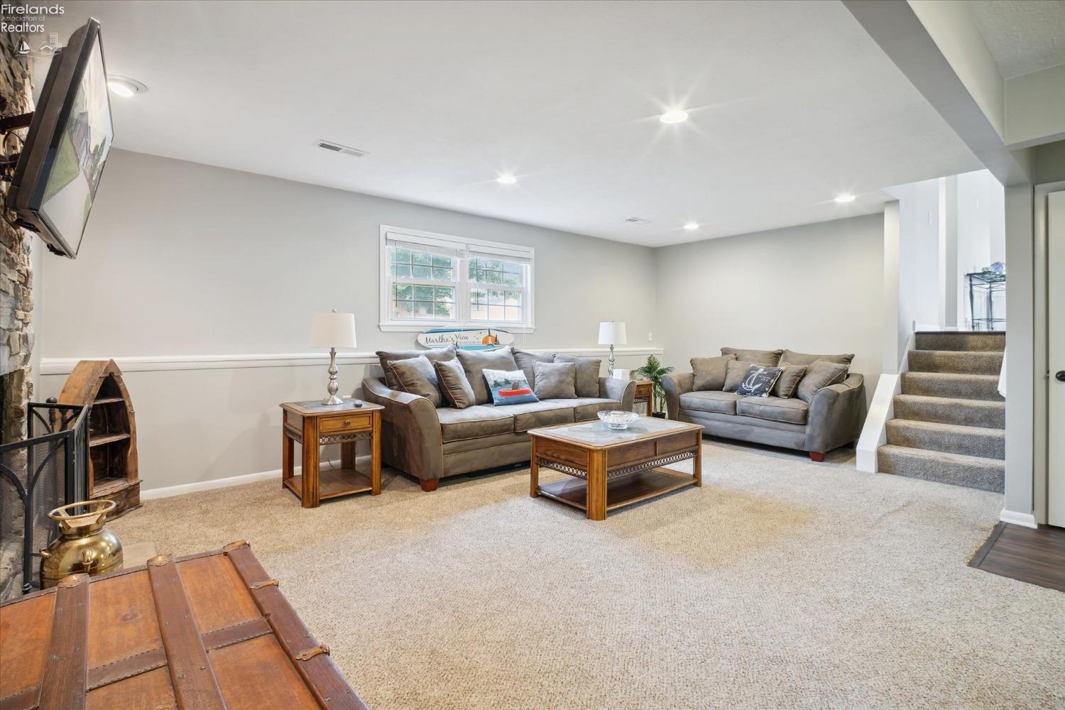 442 Calverton Place