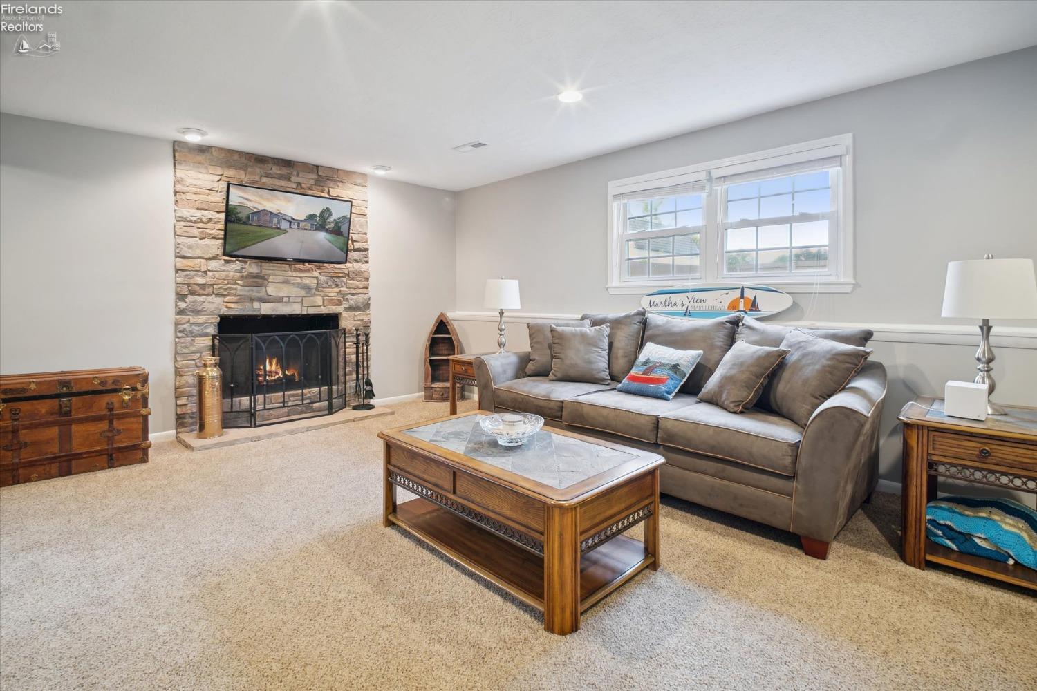 442 Calverton Place
