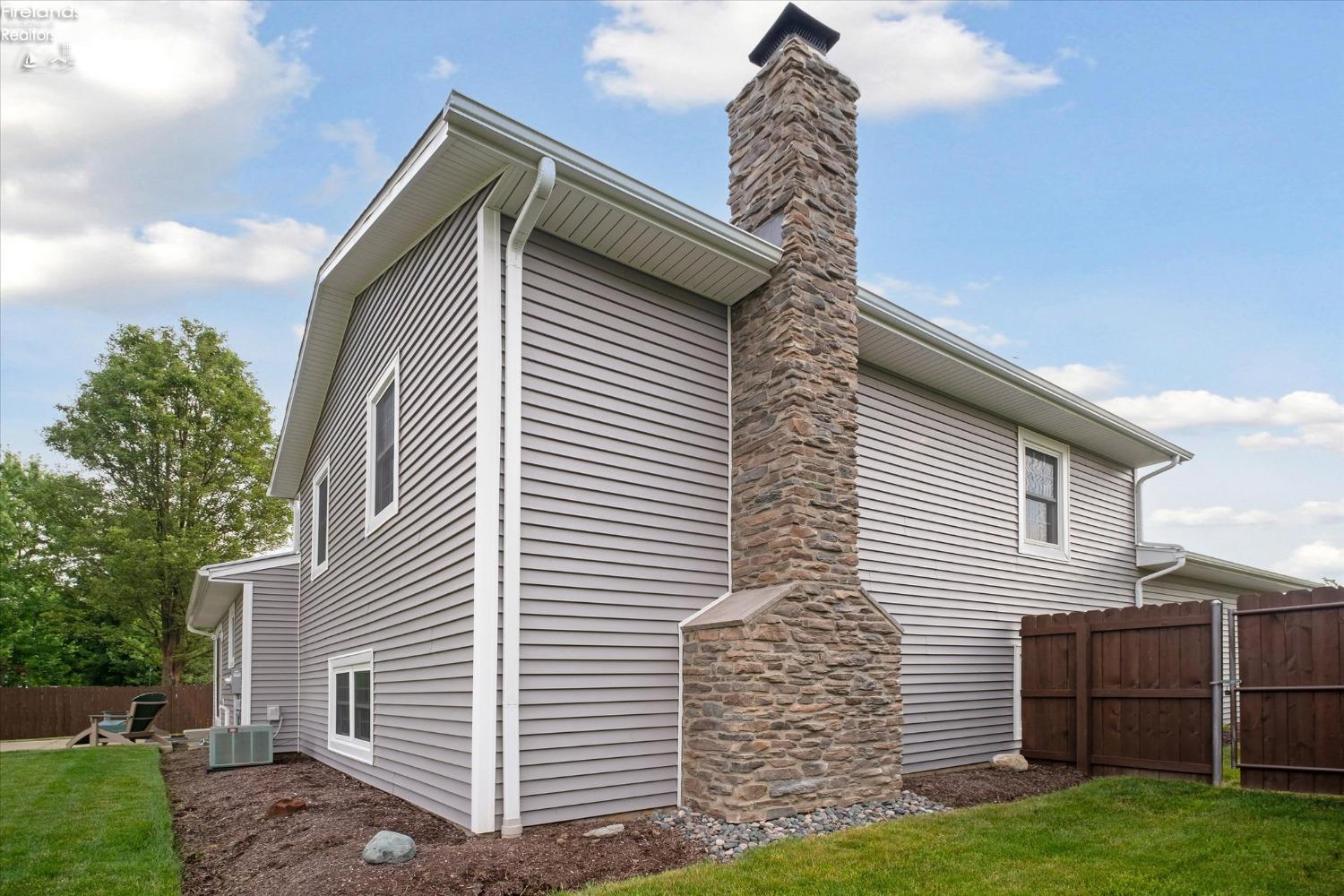 442 Calverton Place