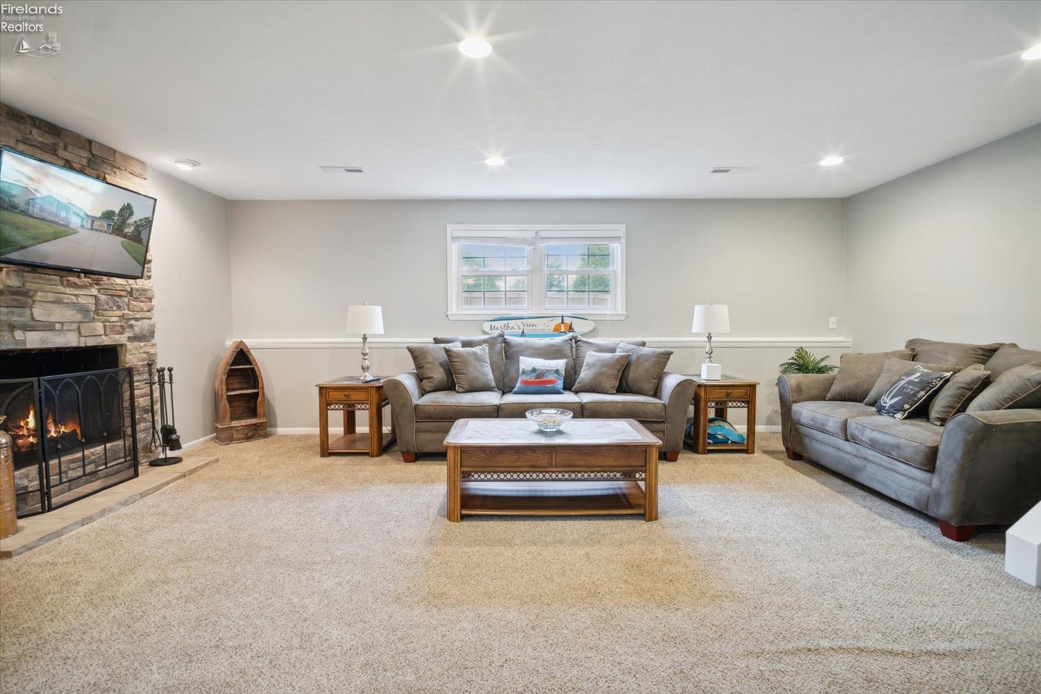 442 Calverton Place