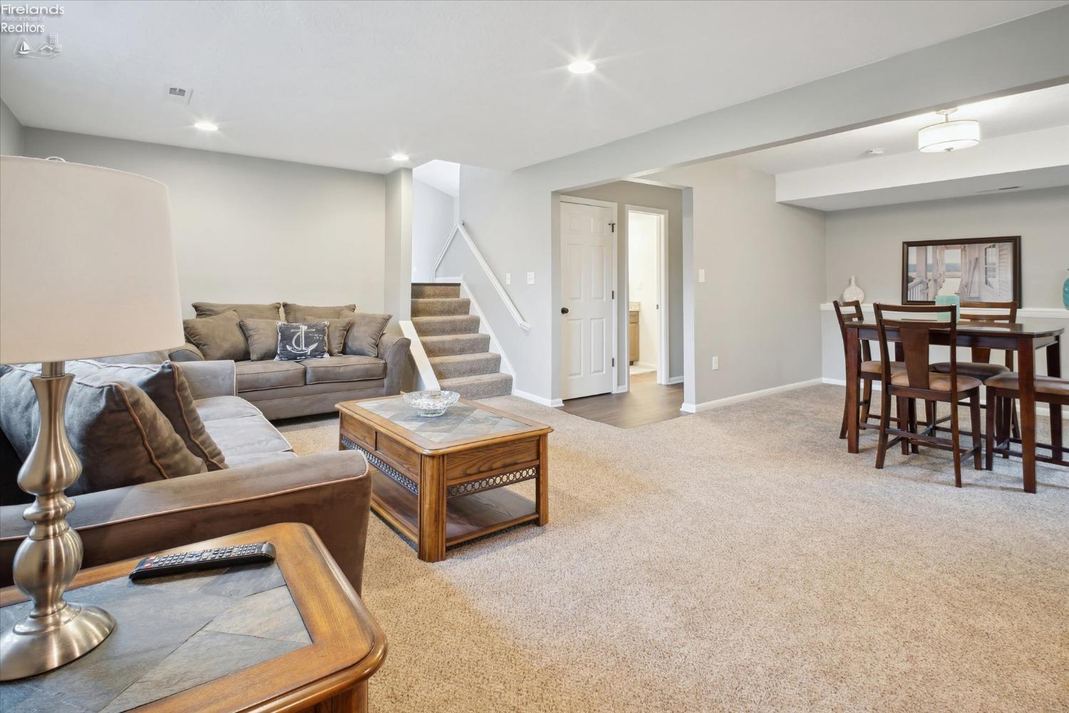 442 Calverton Place