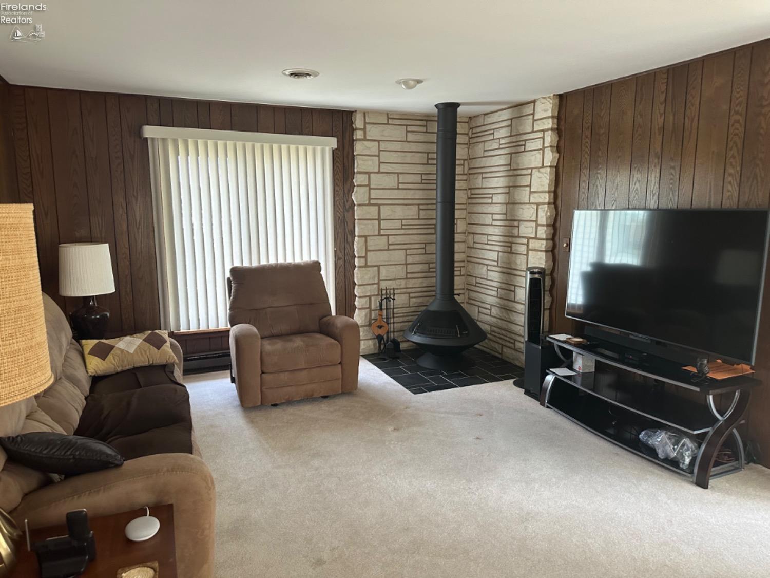 313 Michigan Avenue