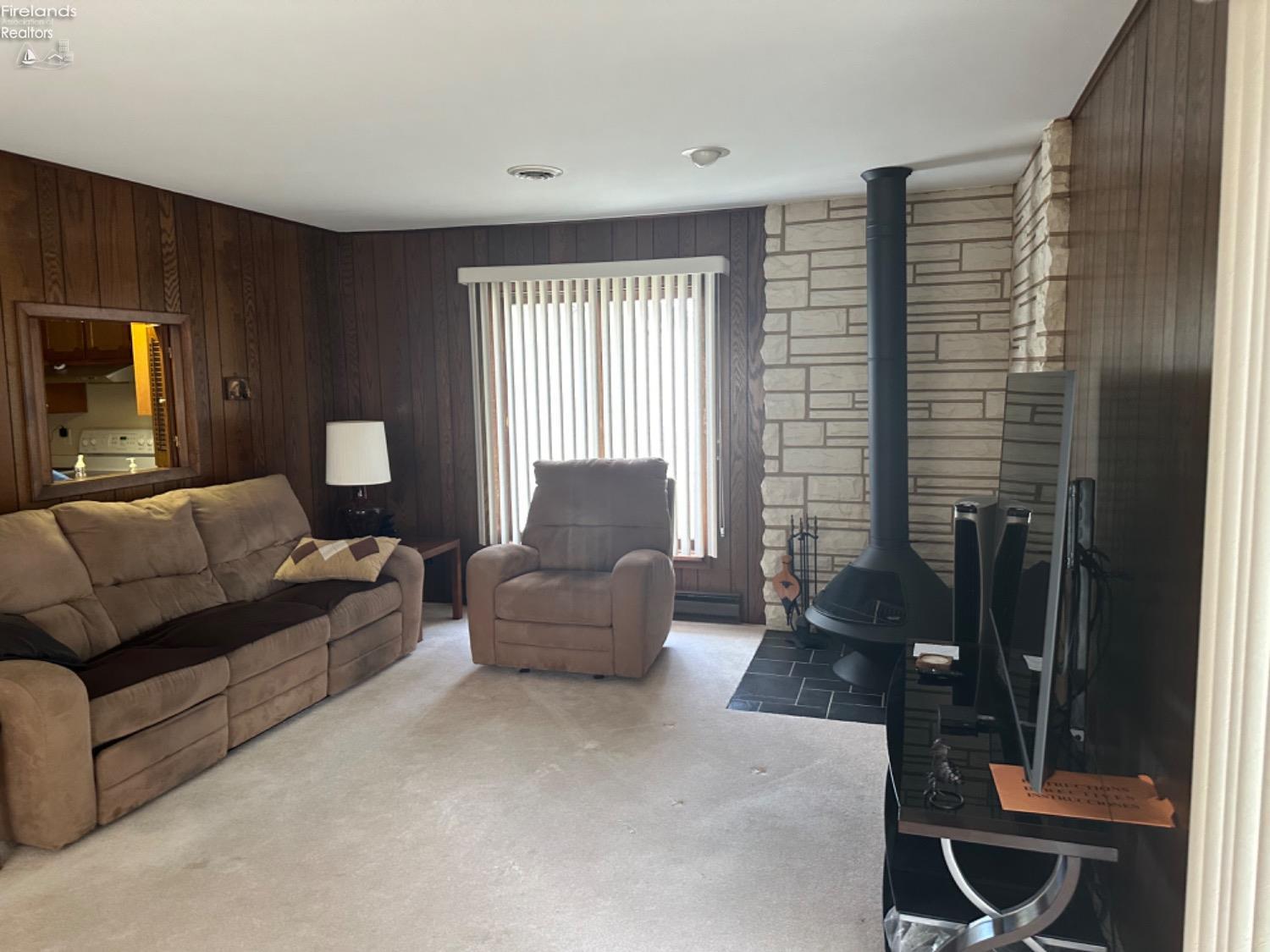 313 Michigan Avenue