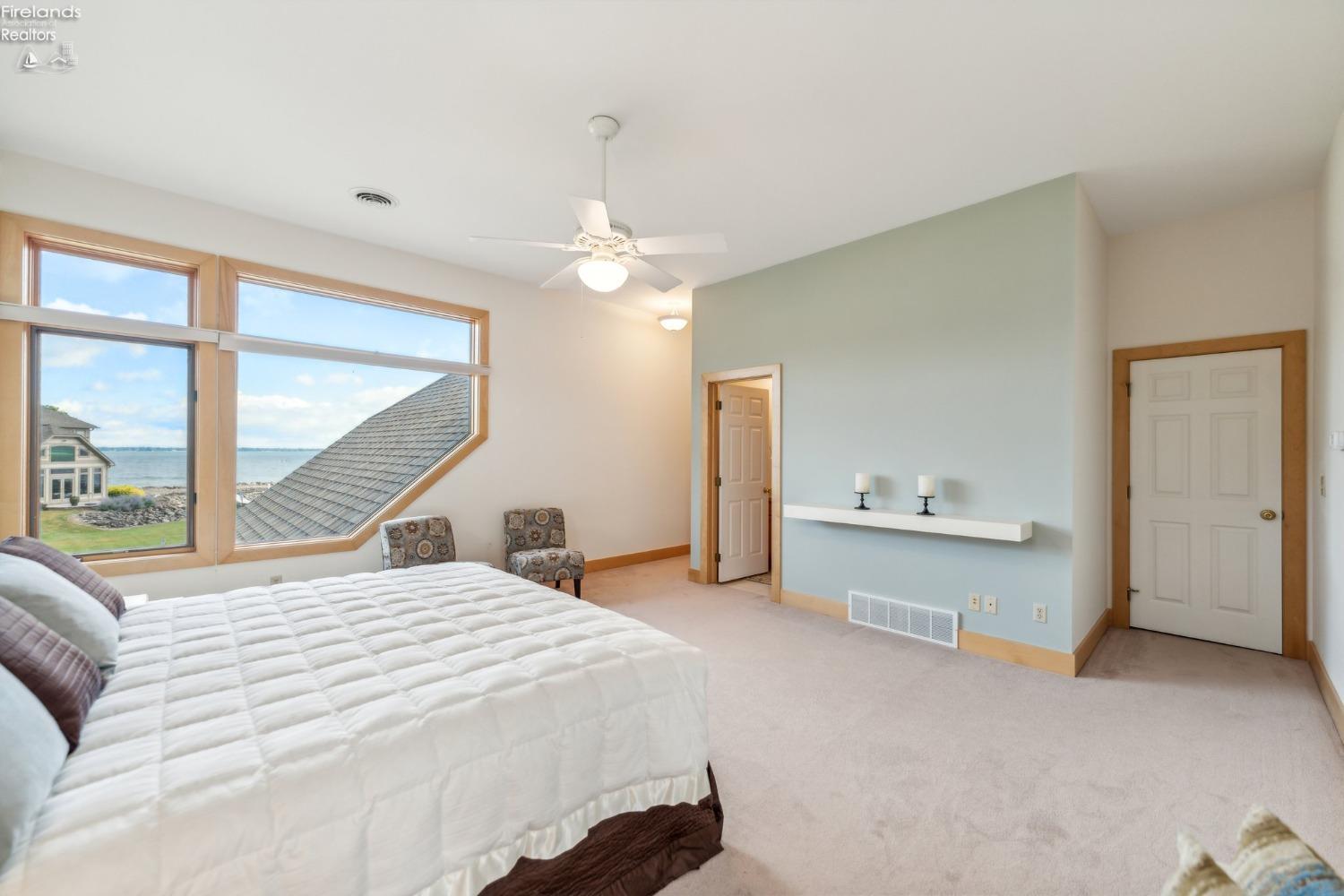 123 Glacial Lane 1C