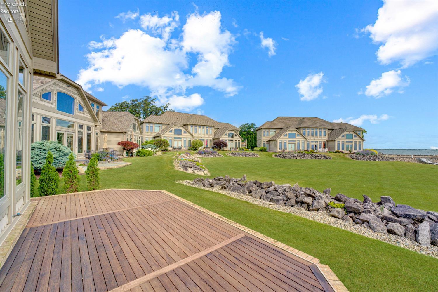 123 Glacial Lane 1C