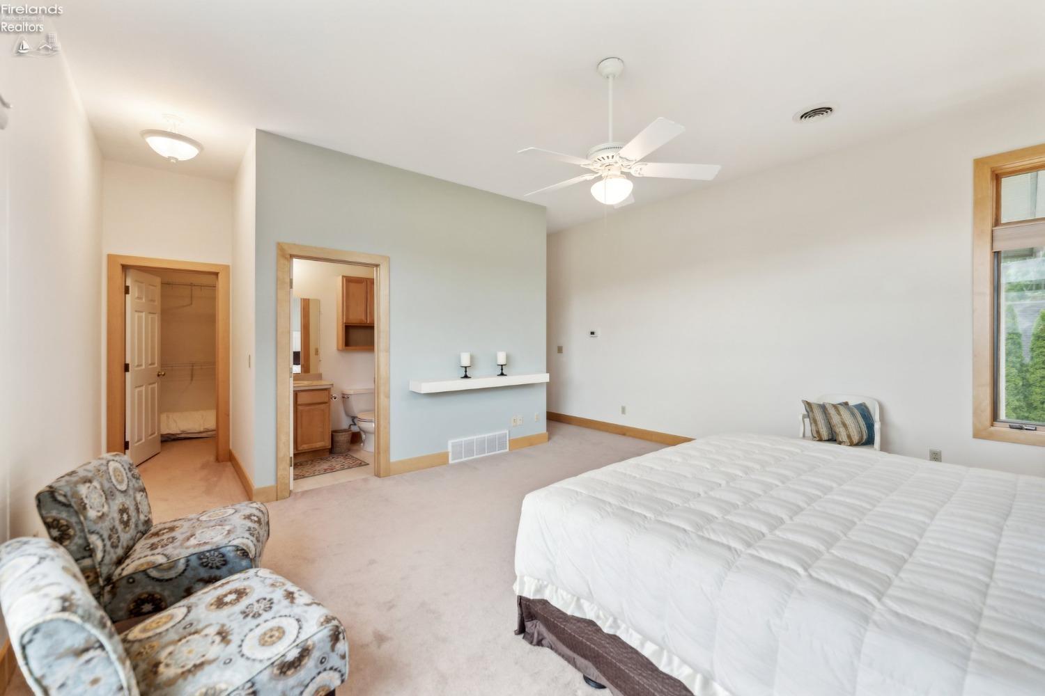 123 Glacial Lane 1C