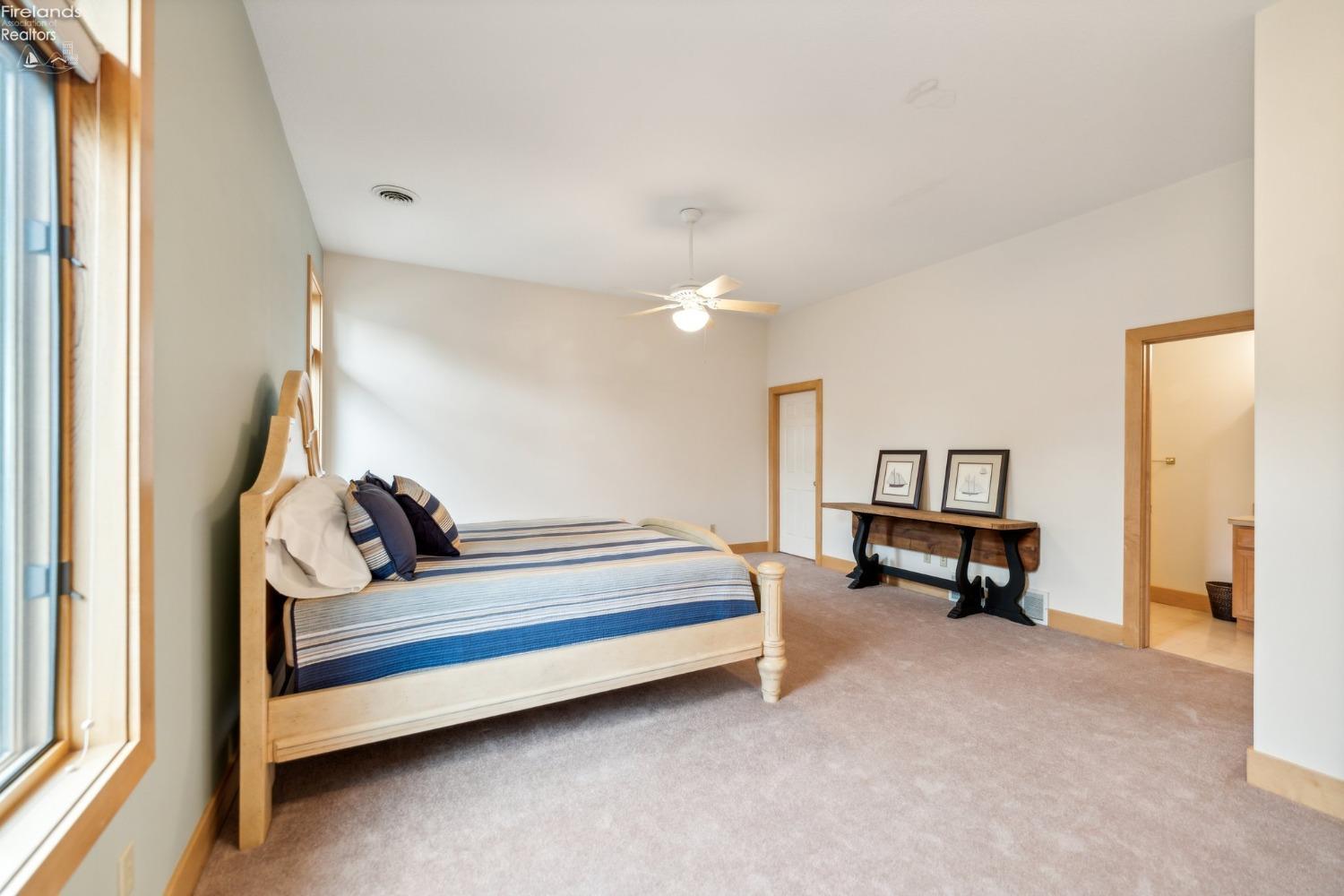 123 Glacial Lane 1C